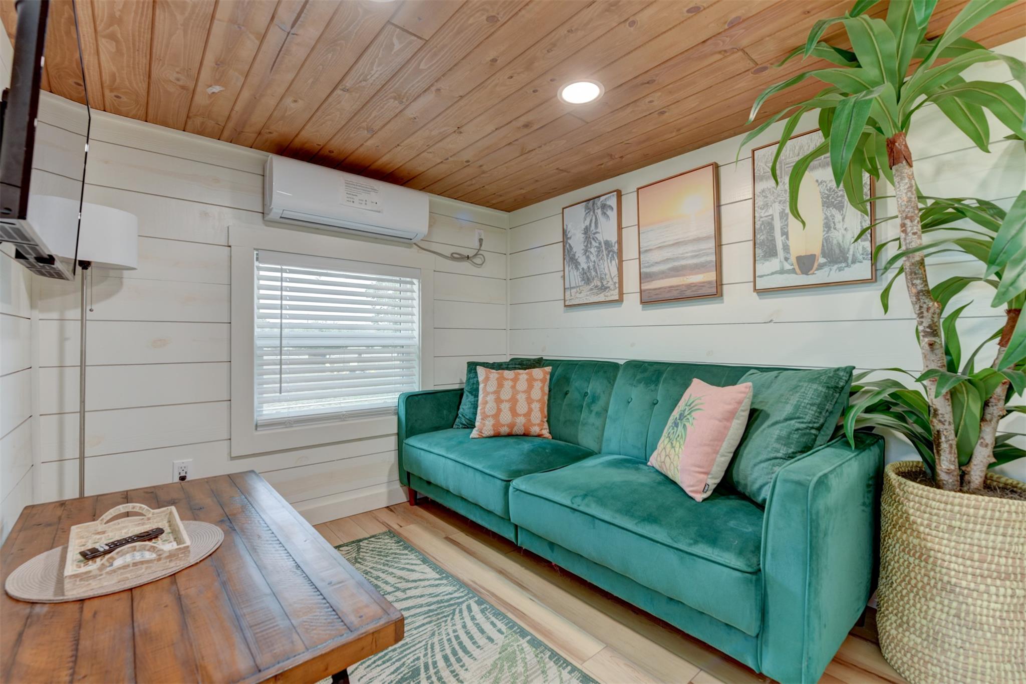 1156 Narrows Rd, Blanco, TX 78606