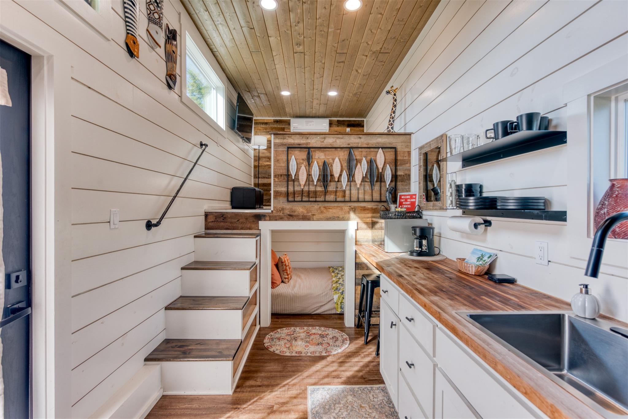 1156 Narrows Rd, Blanco, TX 78606