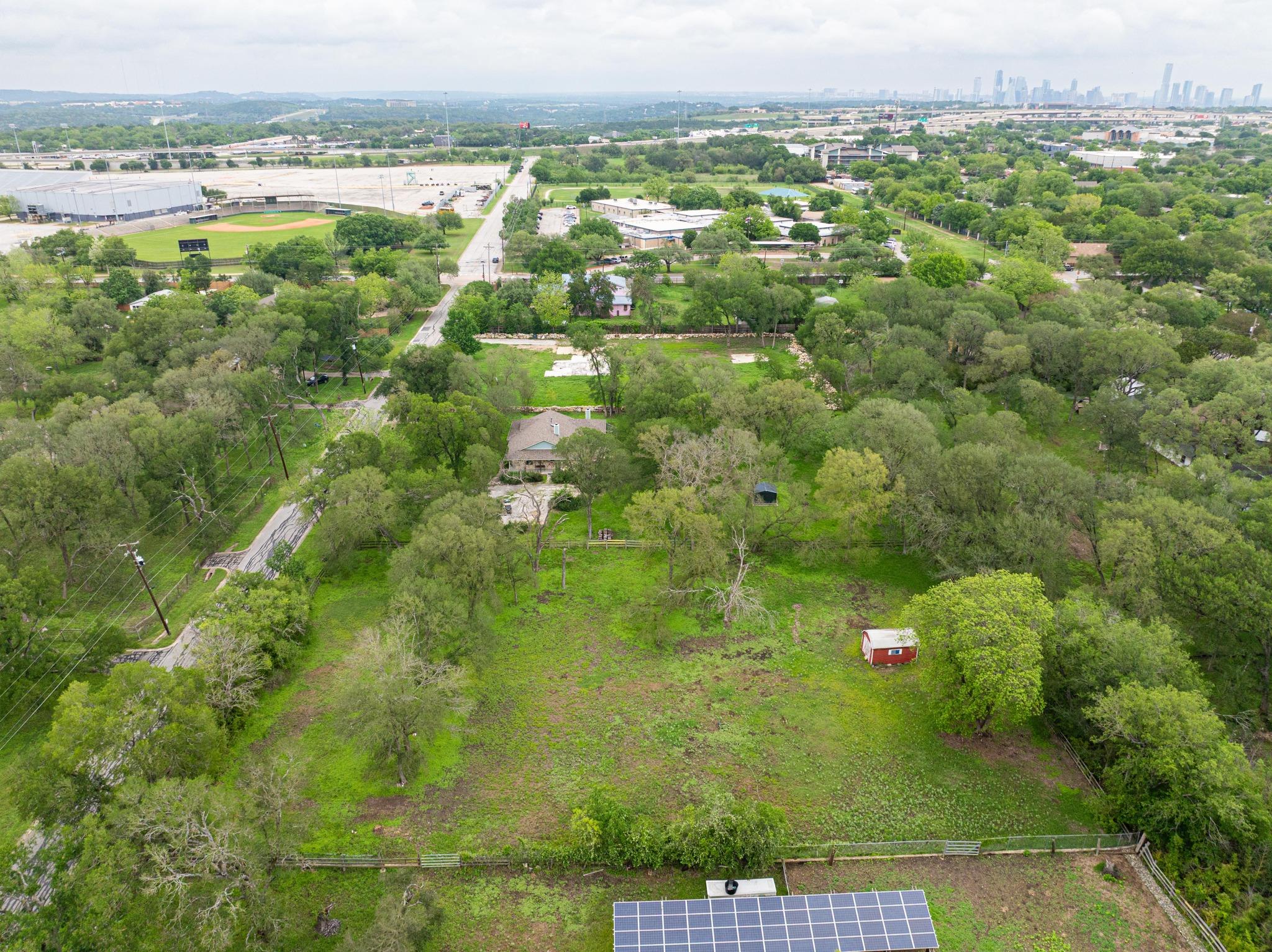 7 Pillow Rd, Sunset Valley, TX 78745