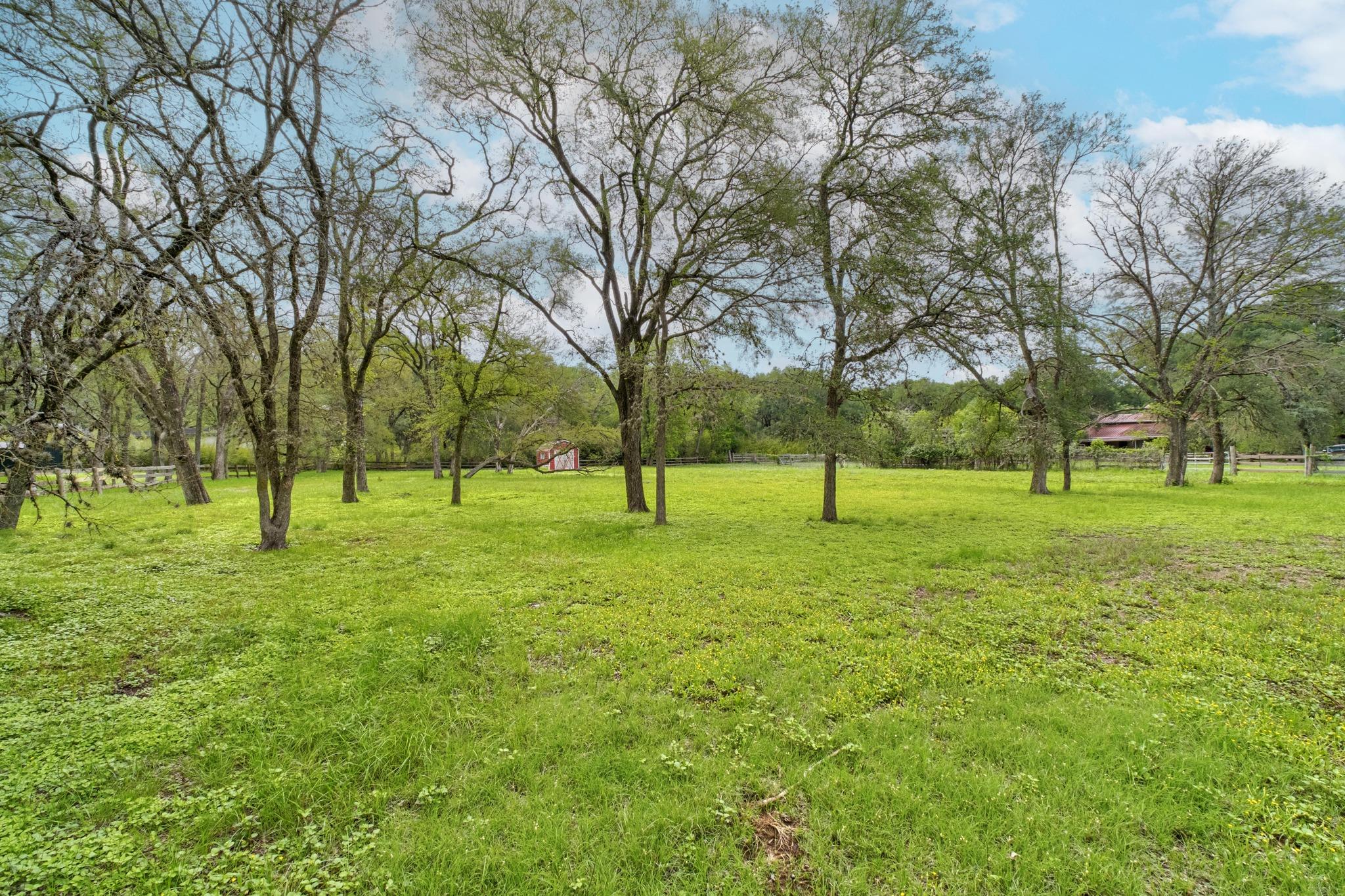 7 Pillow Rd, Sunset Valley, TX 78745