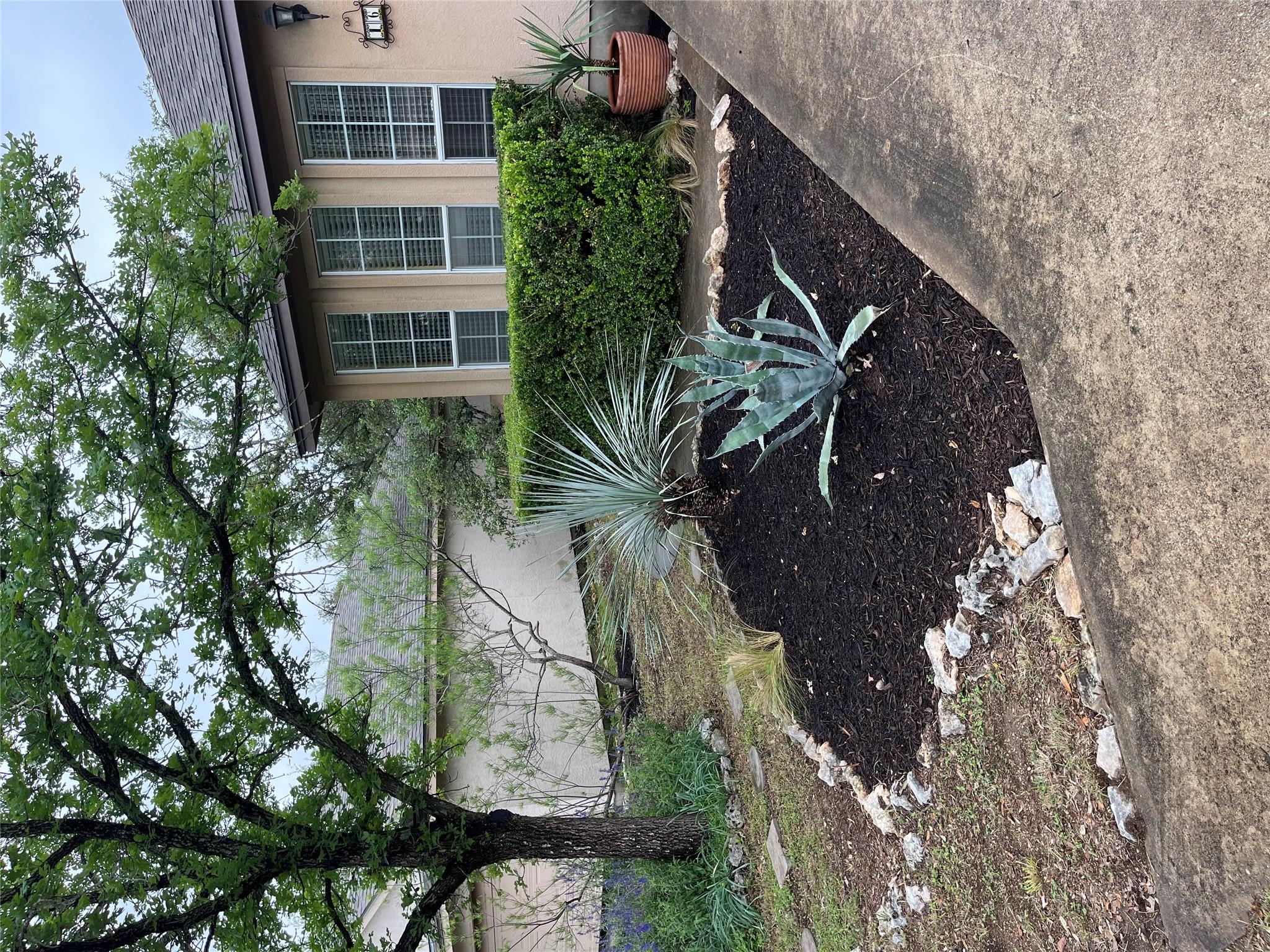 16 Villa Meadow E, Wimberley, TX 78676