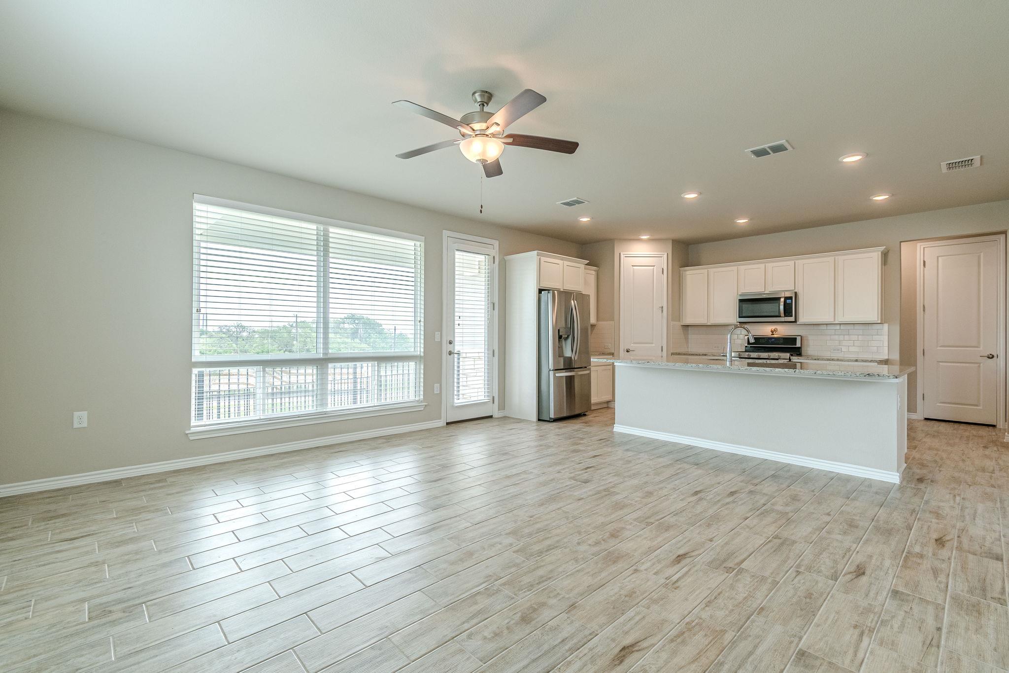 404 Eagle Dr # 101, San Marcos, TX 78666