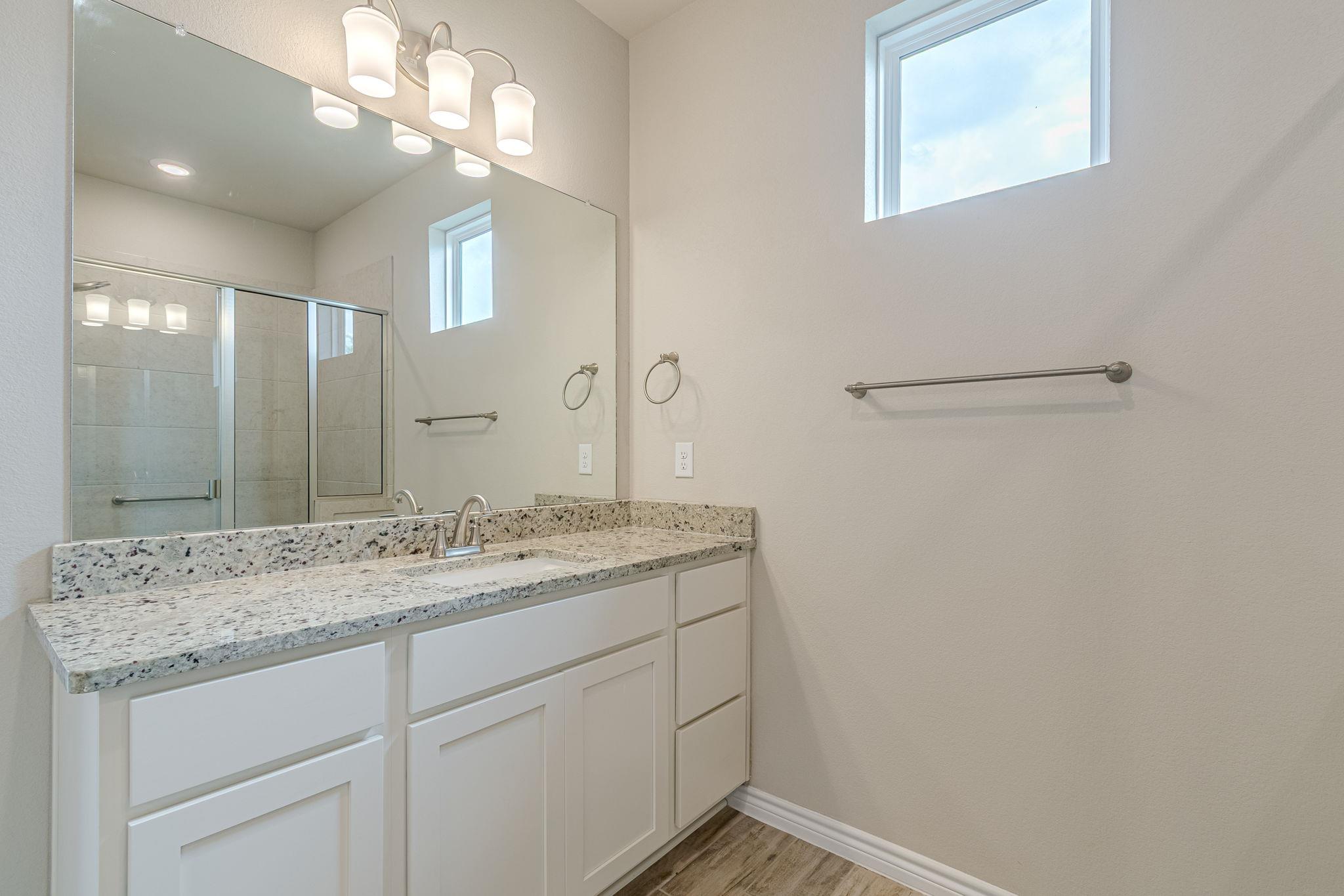 404 Eagle Dr # 101, San Marcos, TX 78666