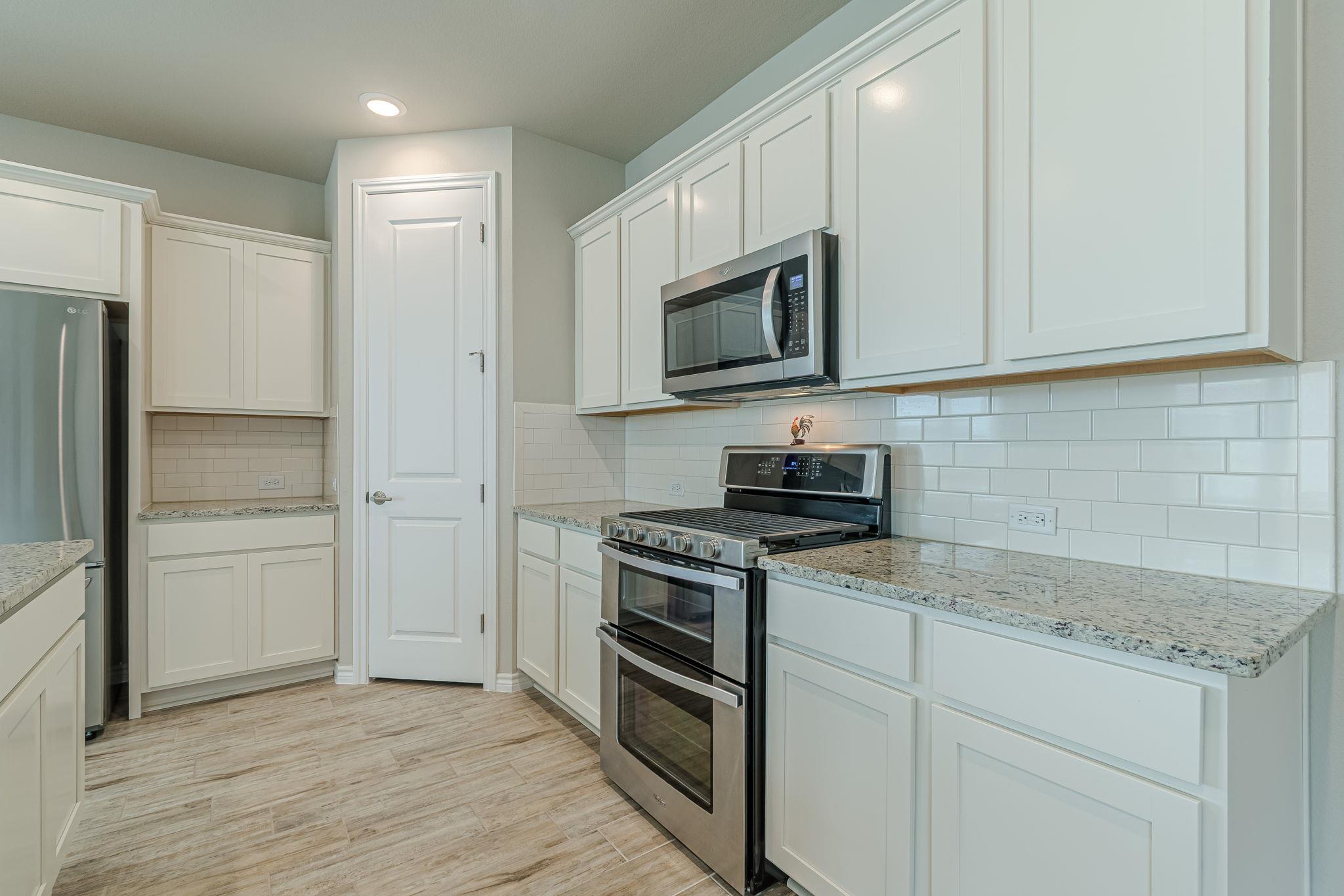 404 Eagle Dr # 101, San Marcos, TX 78666