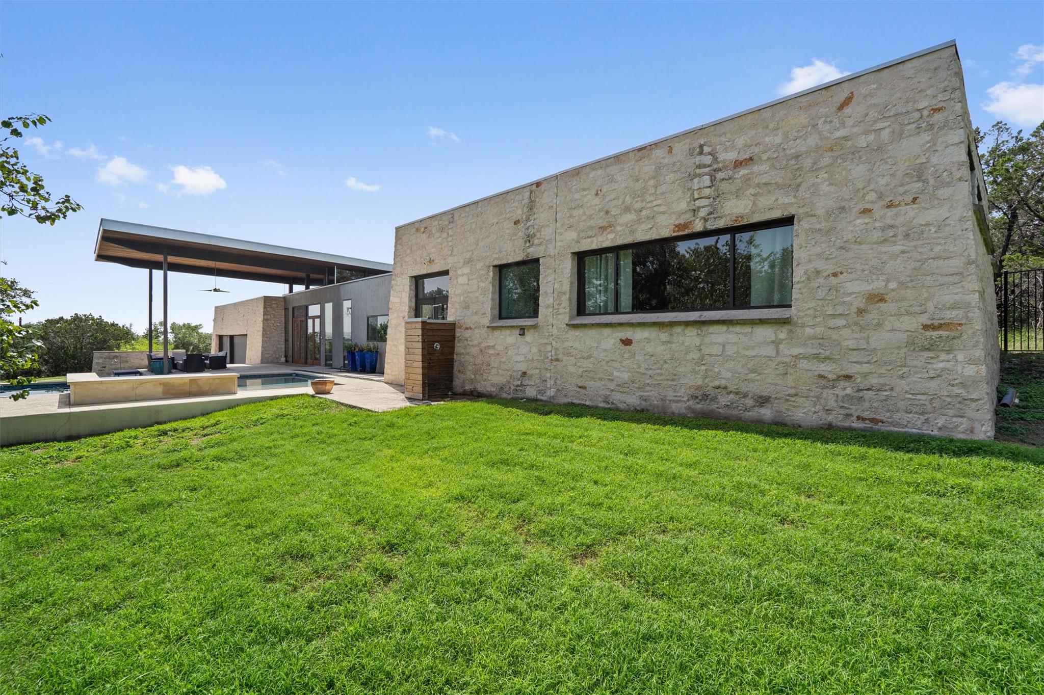 1302 Socorro Dr, Austin, TX 78734