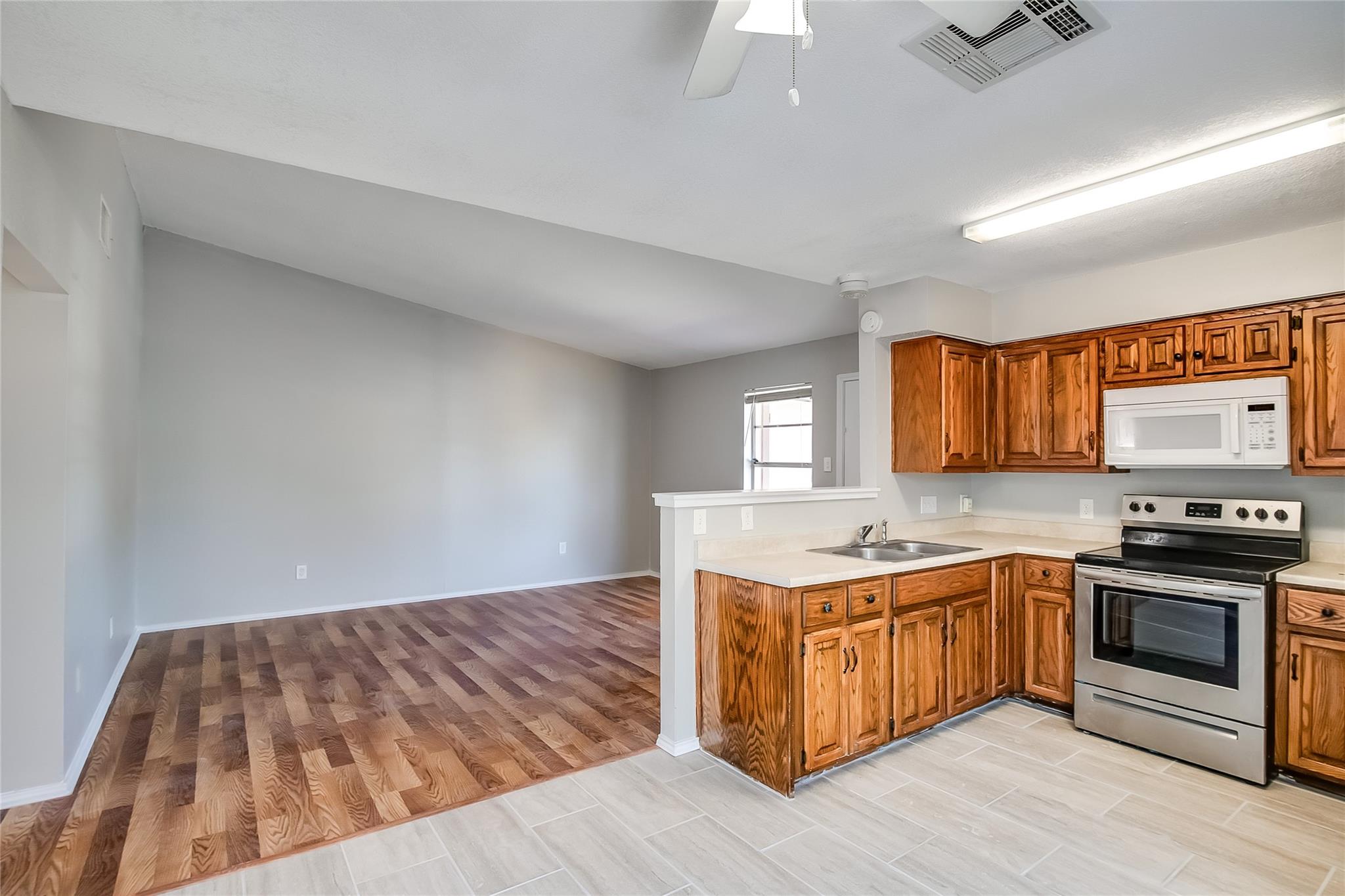 8419 Riverstone Dr # C, Austin, TX 78724