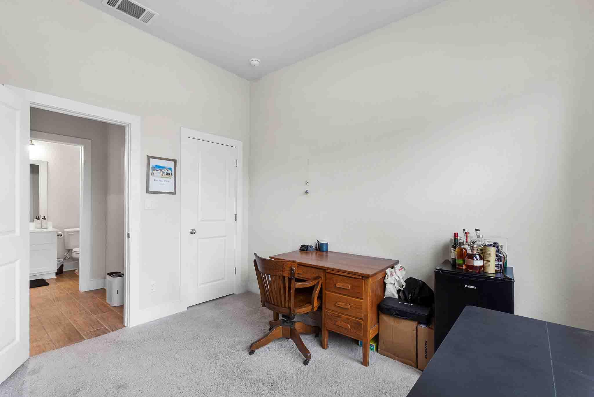 185 Brooks Ranch Dr, Kyle, TX 78640