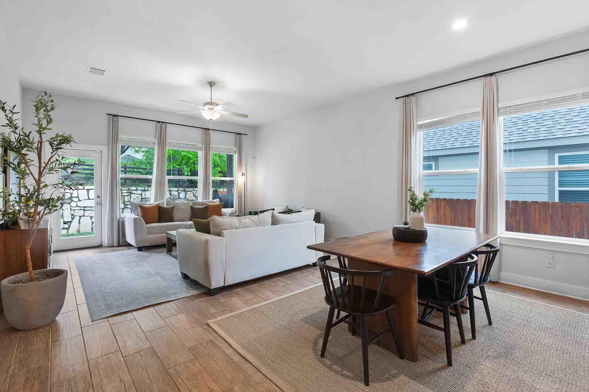 185 Brooks Ranch Dr, Kyle, TX 78640