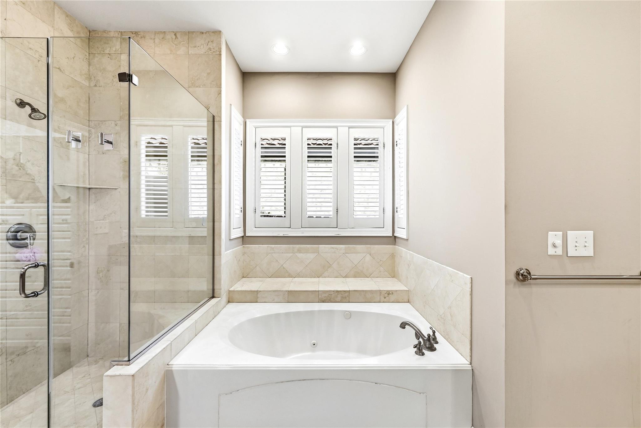 9001 Thickwoods Cv, Austin, TX 78735