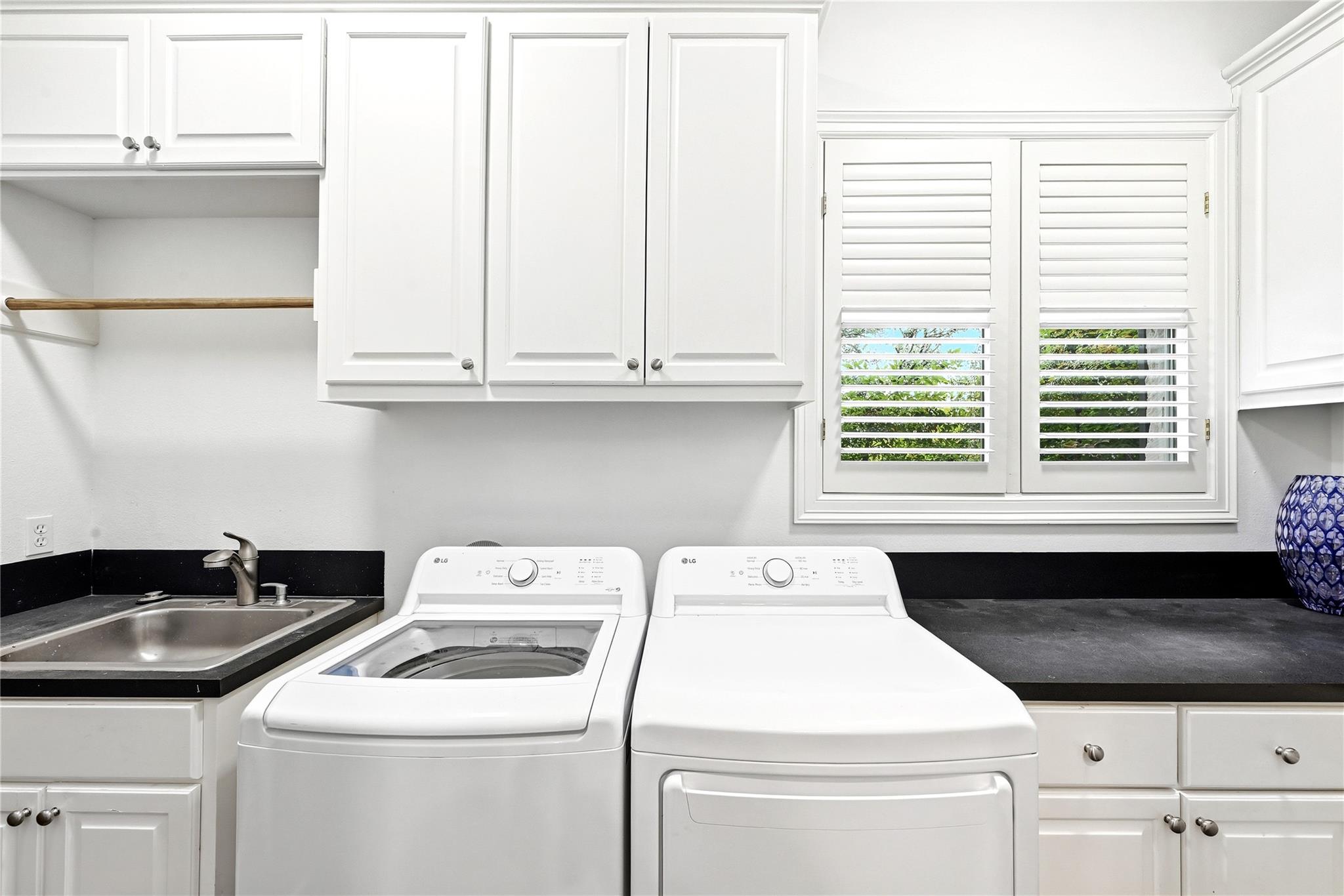 9001 Thickwoods Cv, Austin, TX 78735