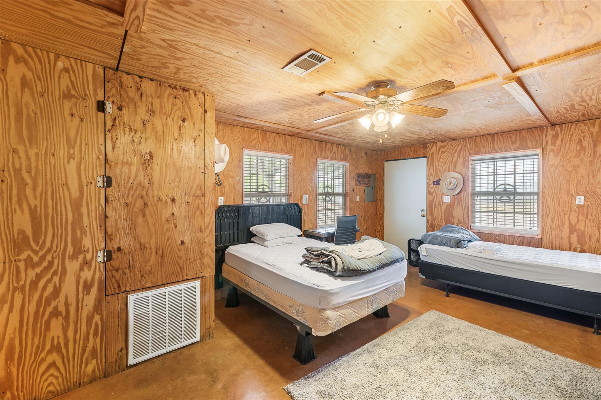 235 Fm 99, Whitsett, Three Rivers, TX 78075