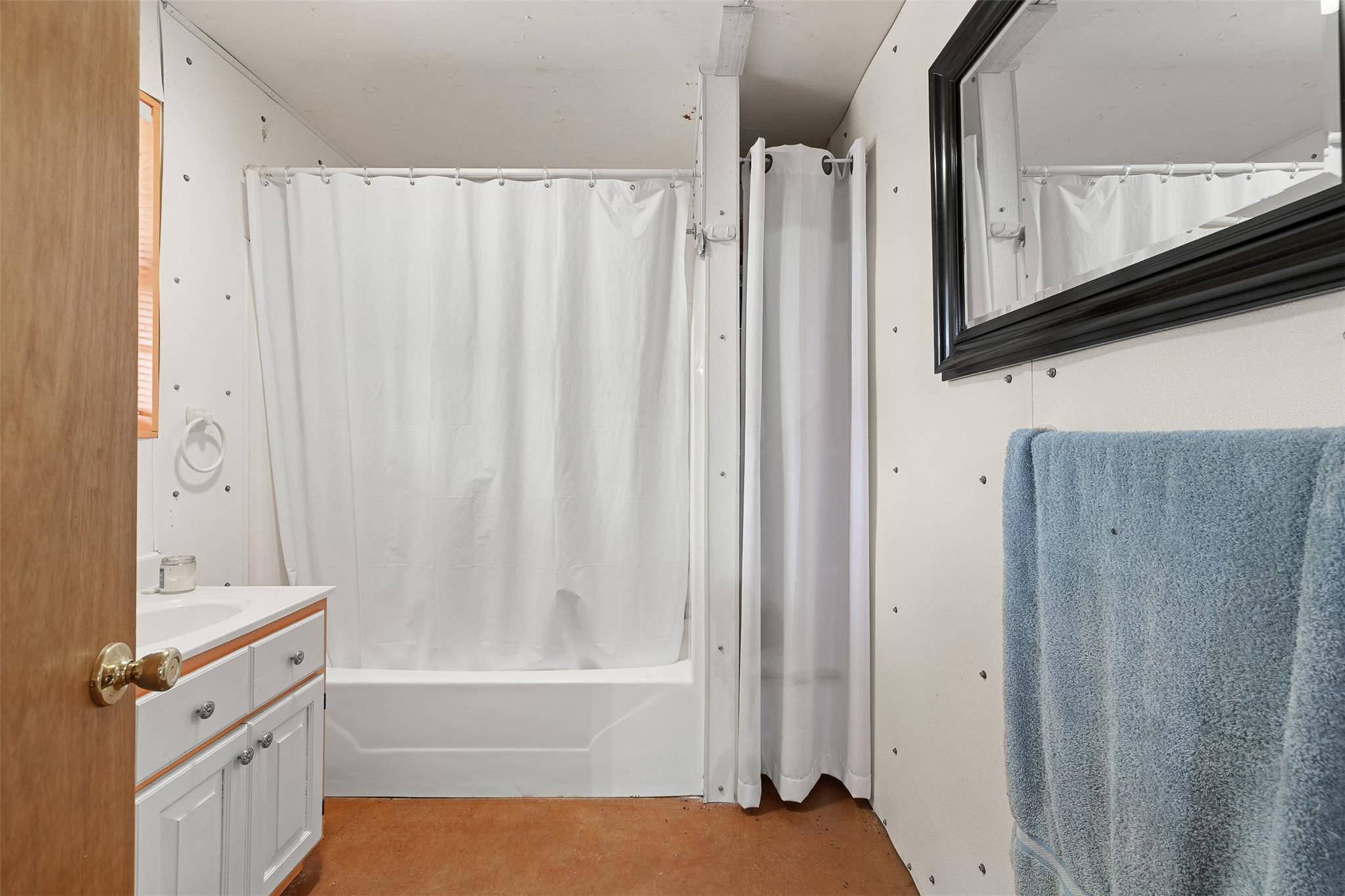 235 Fm 99, Whitsett, Three Rivers, TX 78075