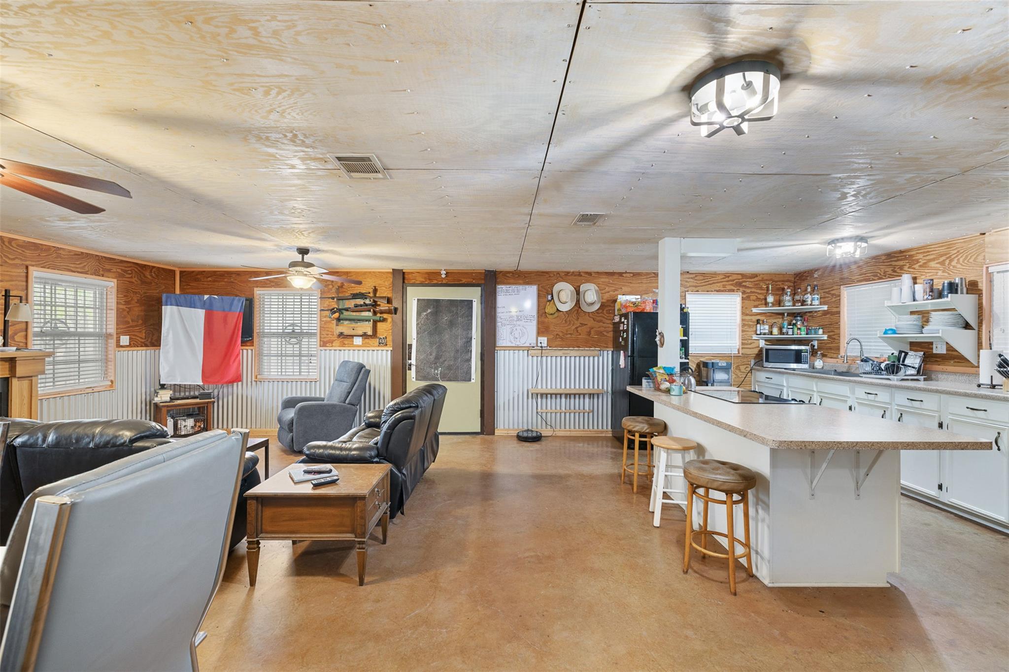 235 Fm 99, Whitsett, Three Rivers, TX 78075