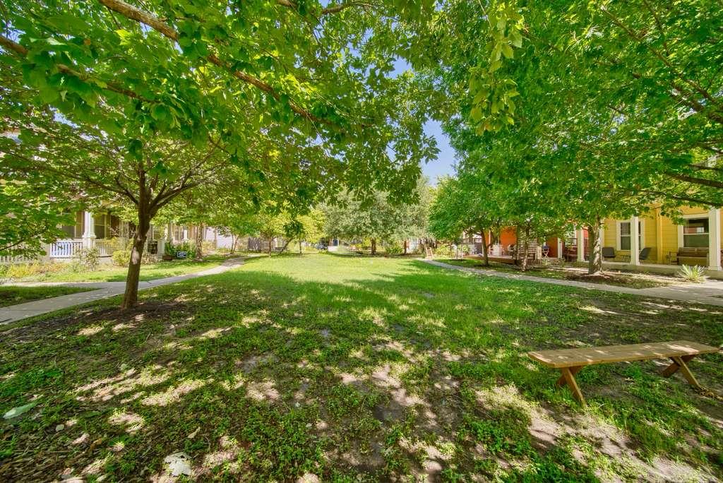 4113 Camacho St, Austin, TX 78723