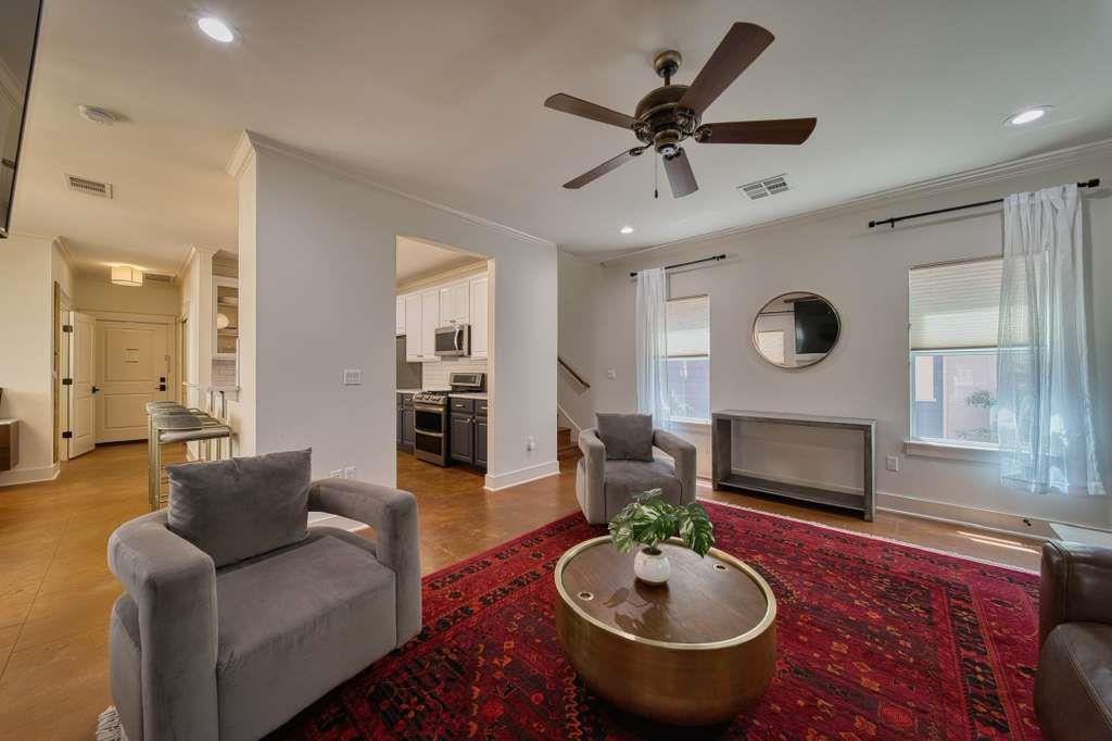 4113 Camacho St, Austin, TX 78723