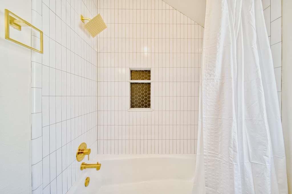 4113 Camacho St, Austin, TX 78723