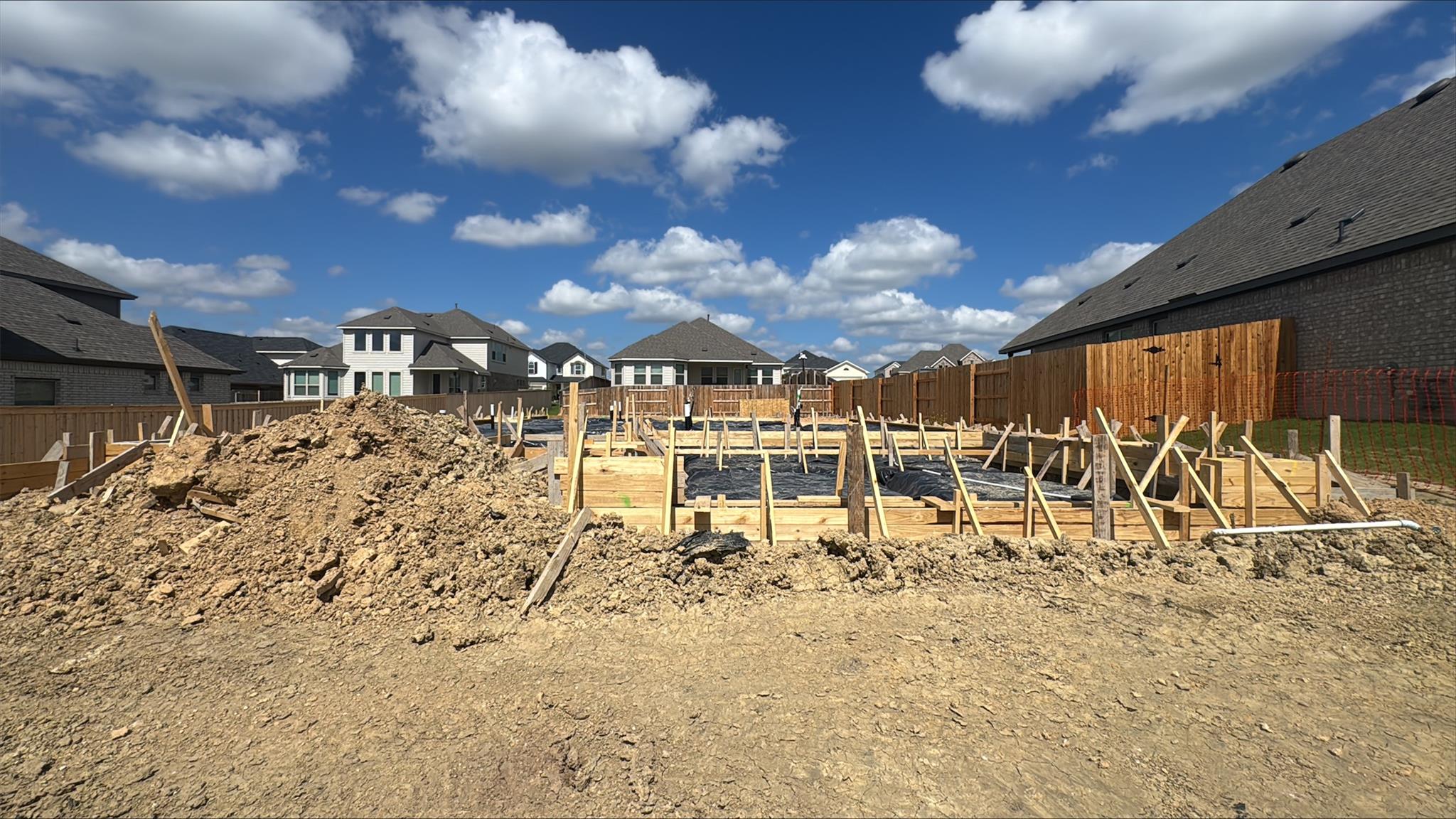 181 Mango Cir, Buda, TX 78610