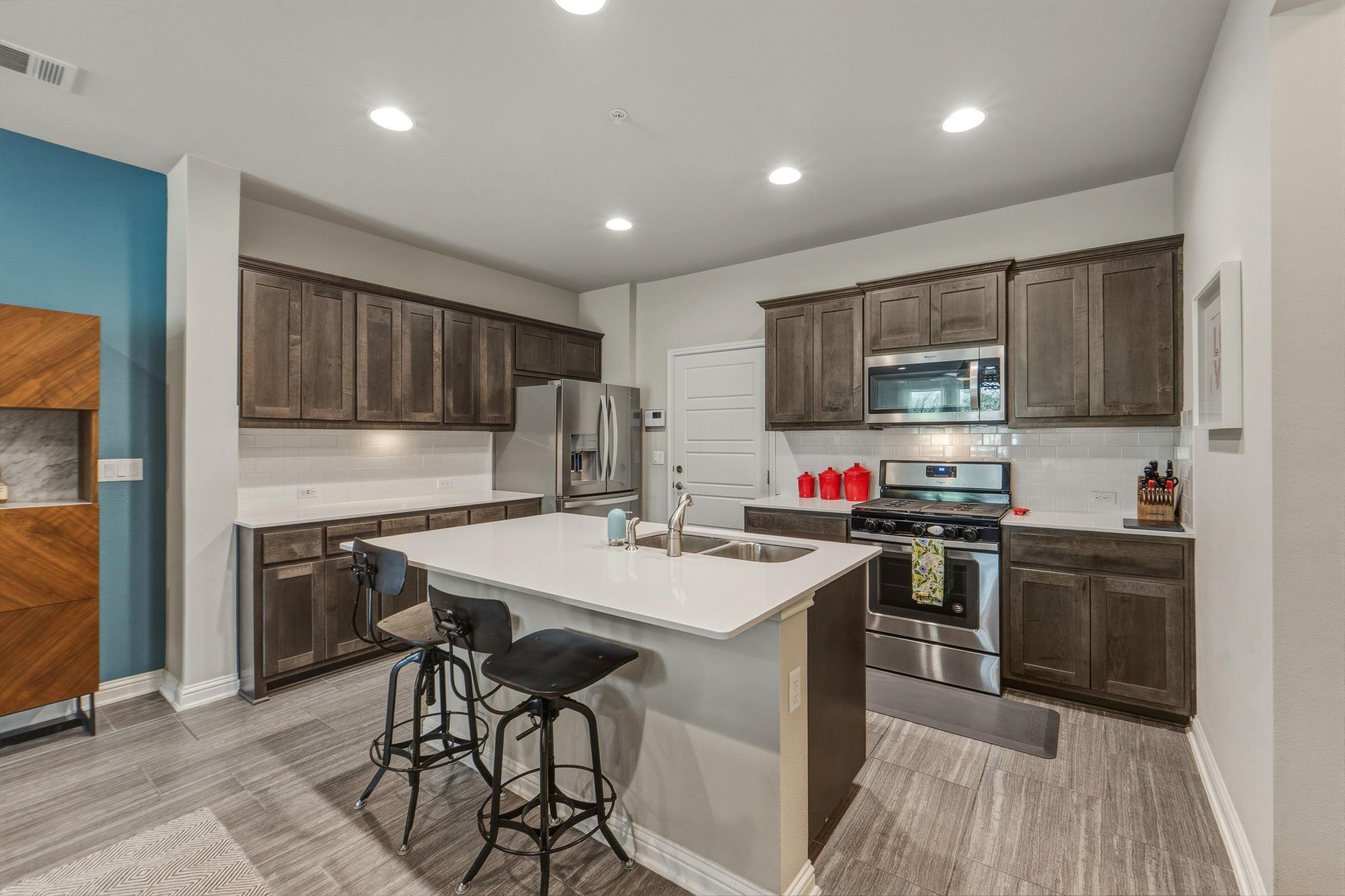 6814 E Riverside Dr # 34, Austin, TX 78741