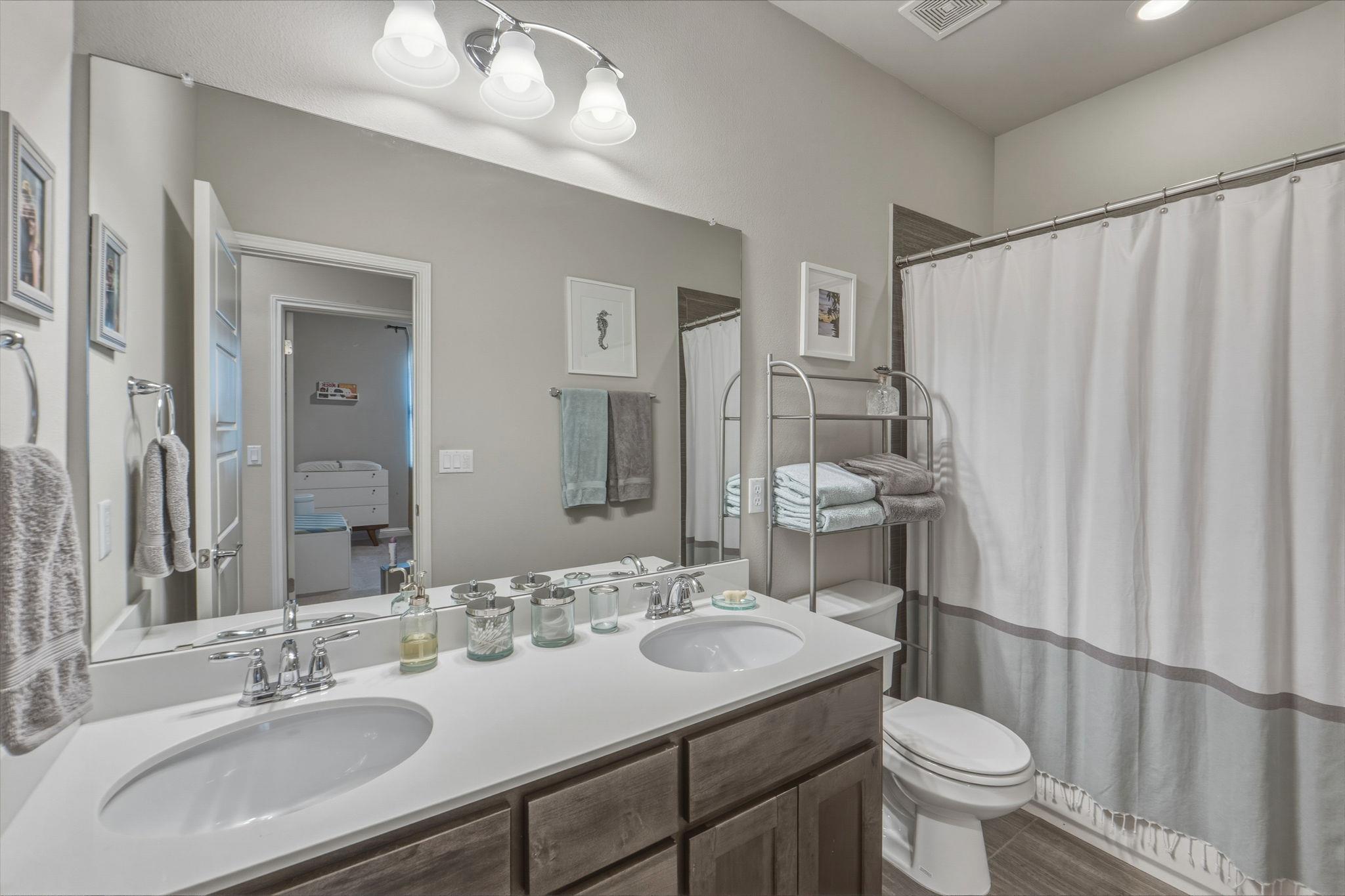 6814 E Riverside Dr # 34, Austin, TX 78741