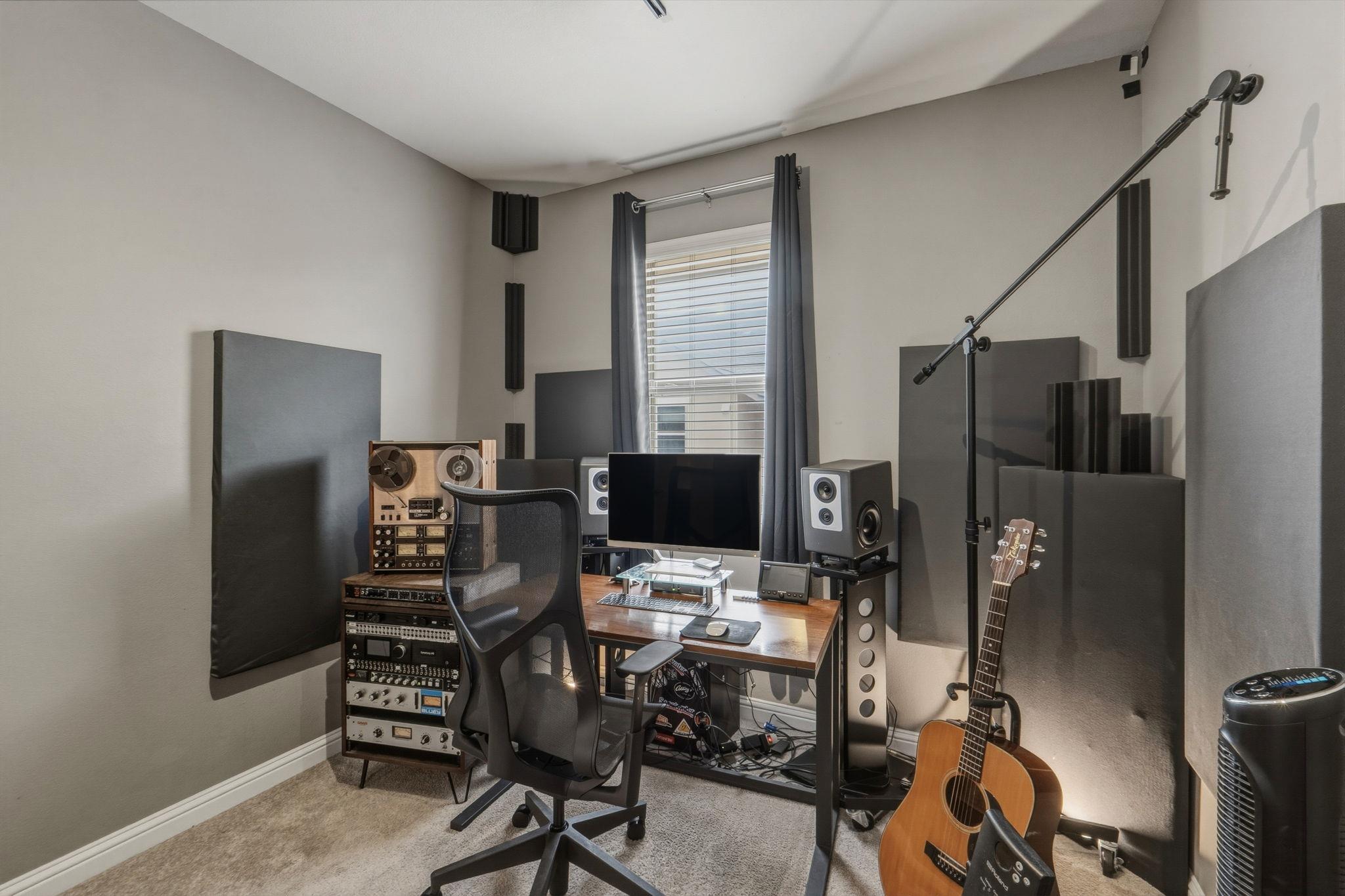 6814 E Riverside Dr # 34, Austin, TX 78741