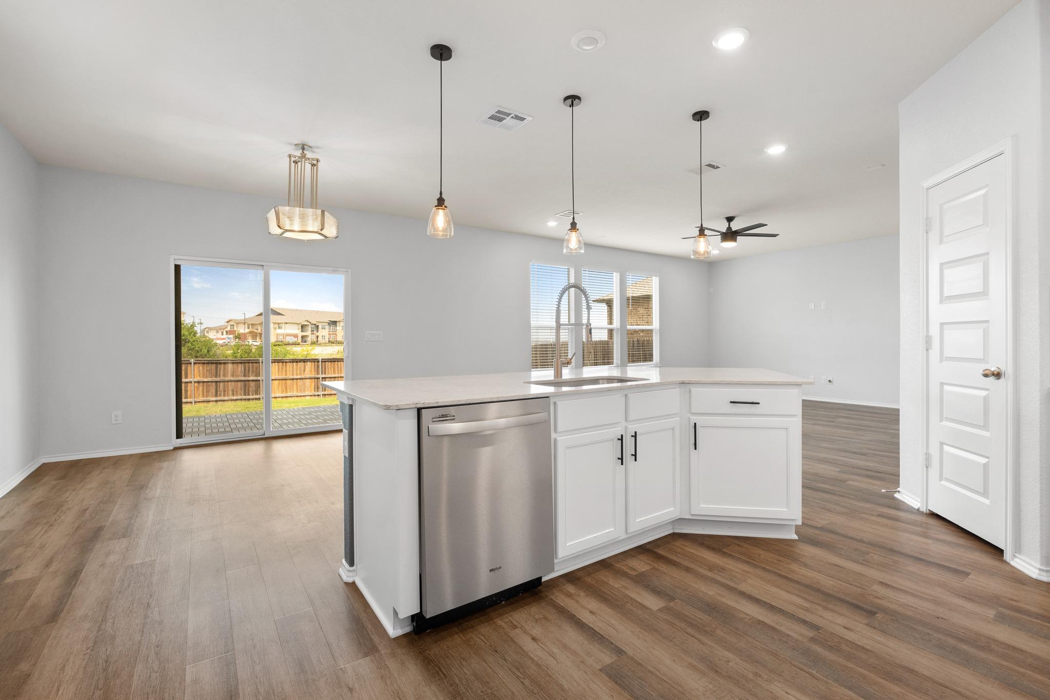 121 Kulmbacher Dr, Austin, TX 78728