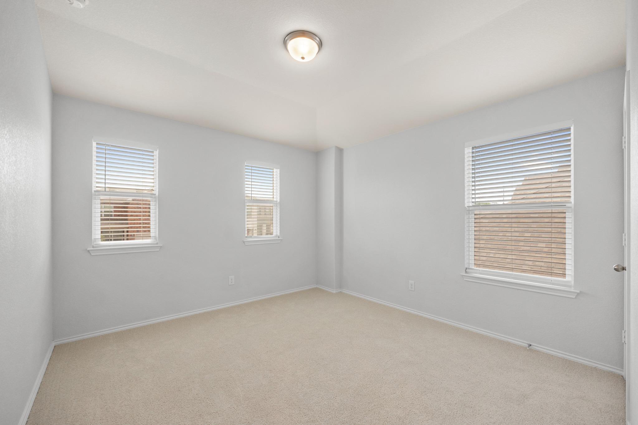 121 Kulmbacher Dr, Austin, TX 78728