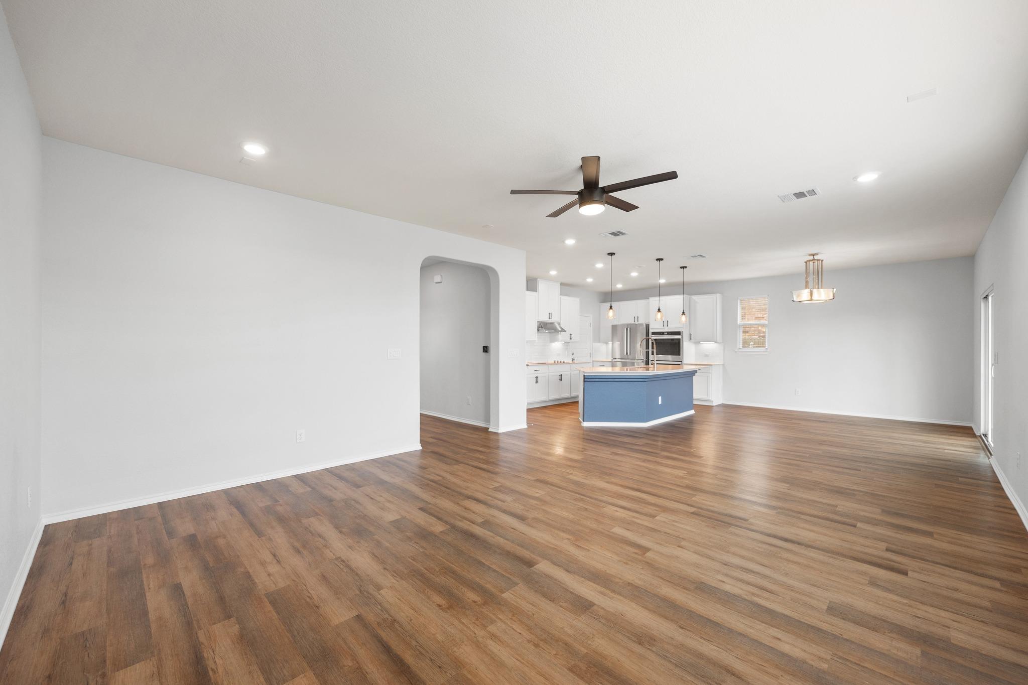 121 Kulmbacher Dr, Austin, TX 78728