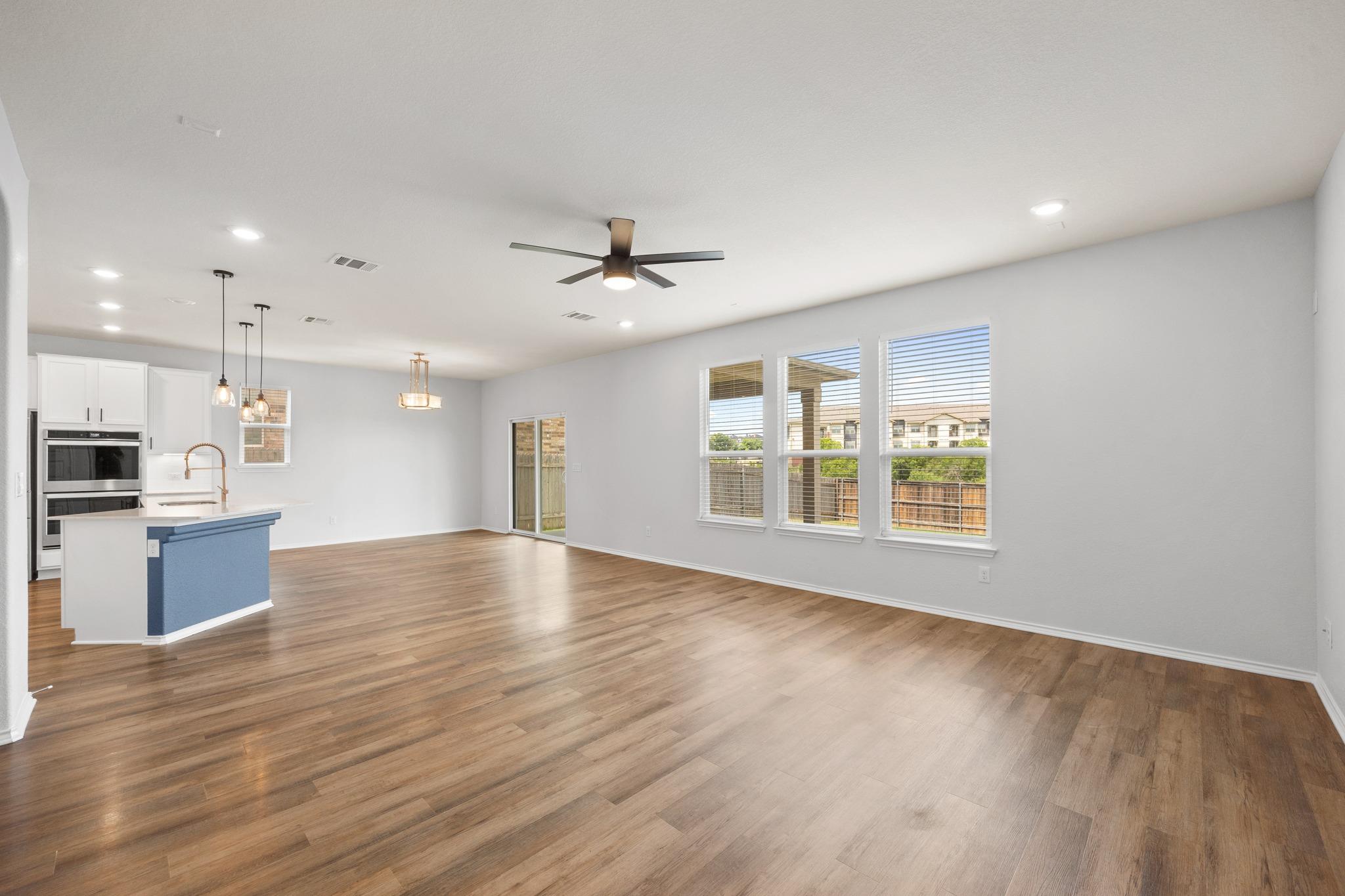 121 Kulmbacher Dr, Austin, TX 78728