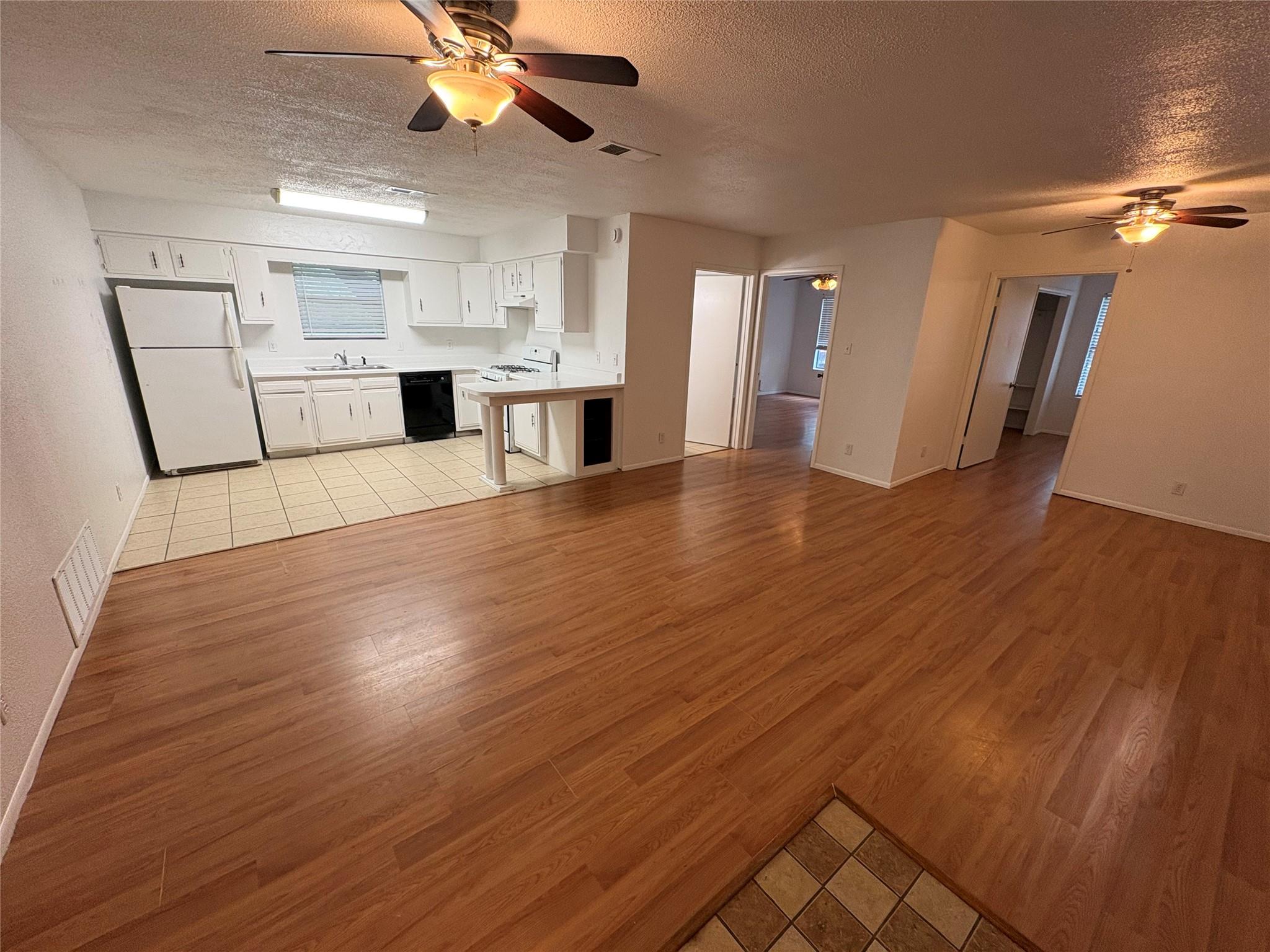 1011 Chesapeake Dr # B, Austin, TX 78758