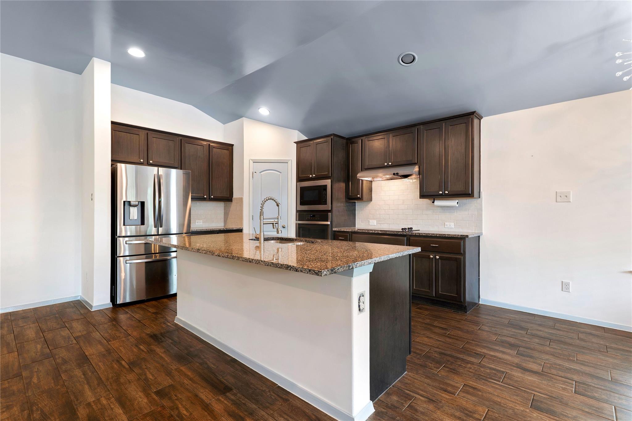 4134 Rockwood Dr, Lago Vista, TX 78645