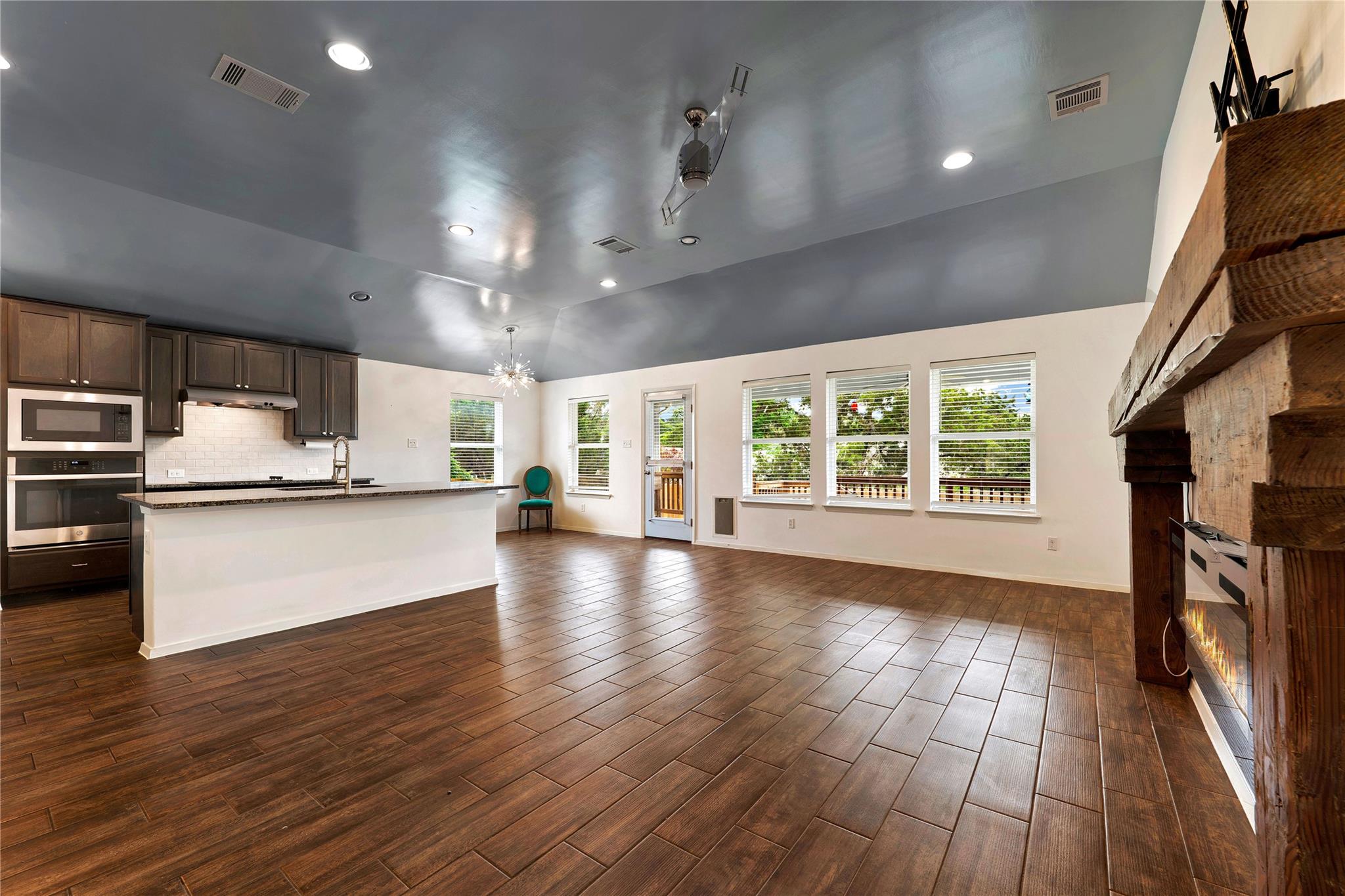 4134 Rockwood Dr, Lago Vista, TX 78645