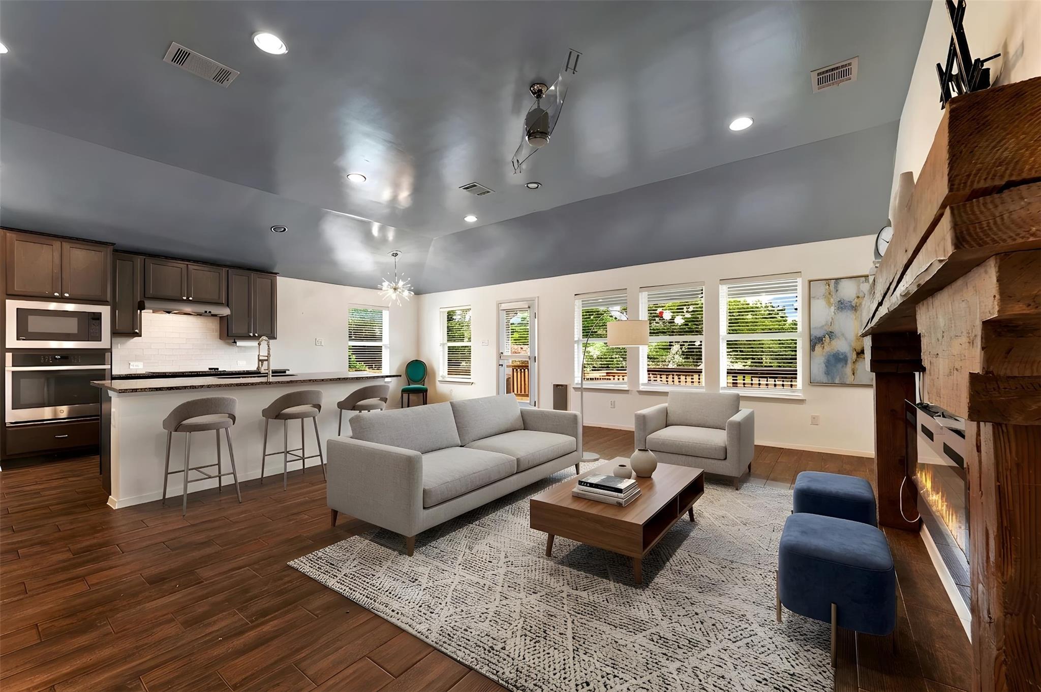 4134 Rockwood Dr, Lago Vista, TX 78645