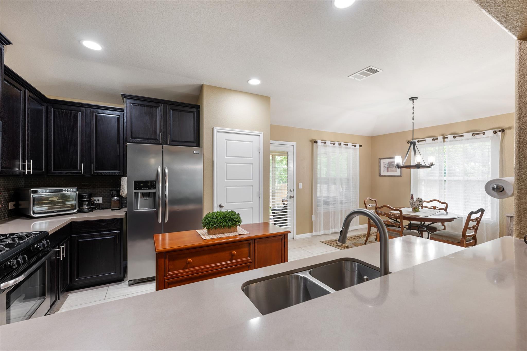 217 Deep Creek Dr, Georgetown, TX 78626
