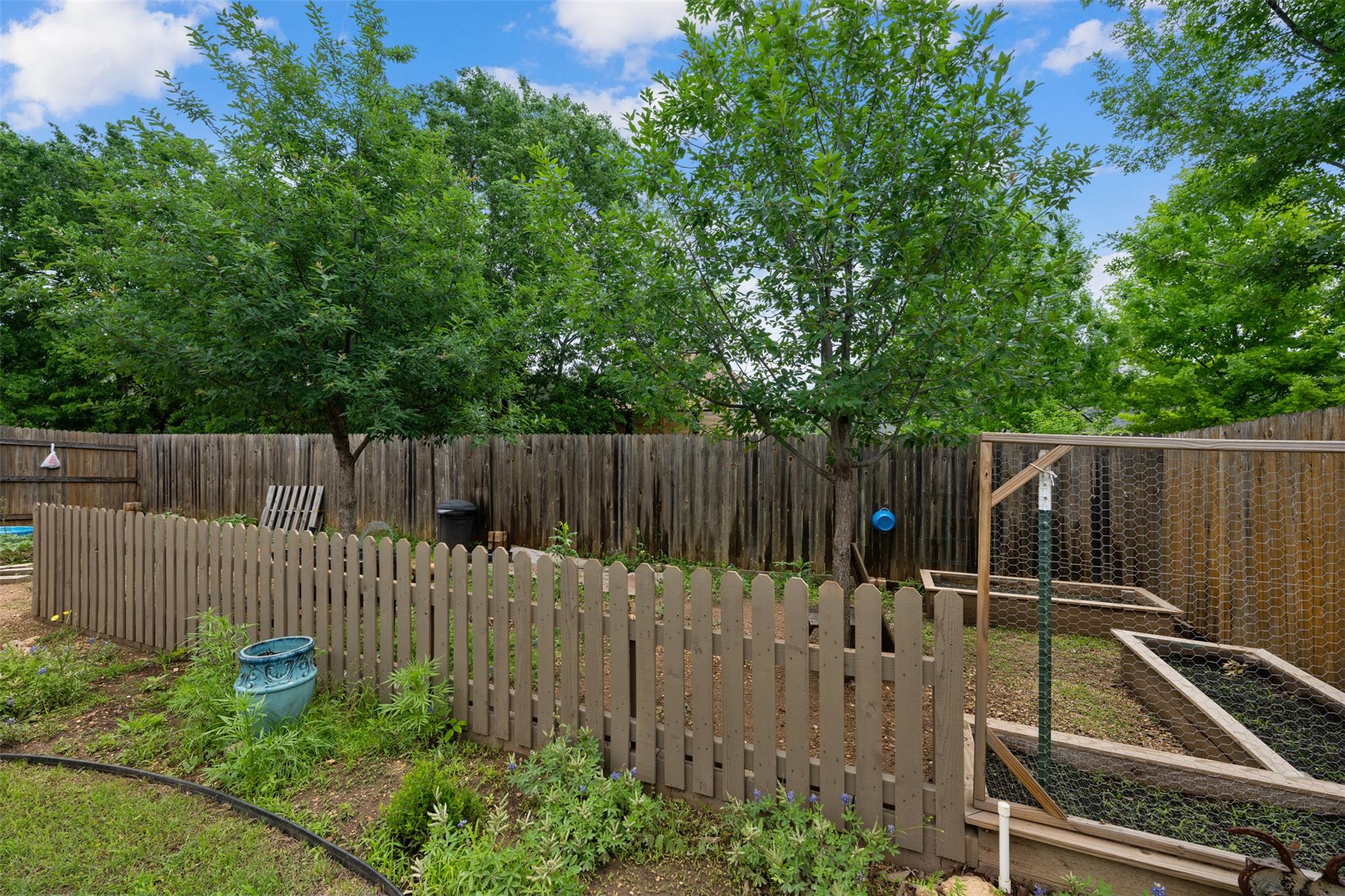 217 Deep Creek Dr, Georgetown, TX 78626