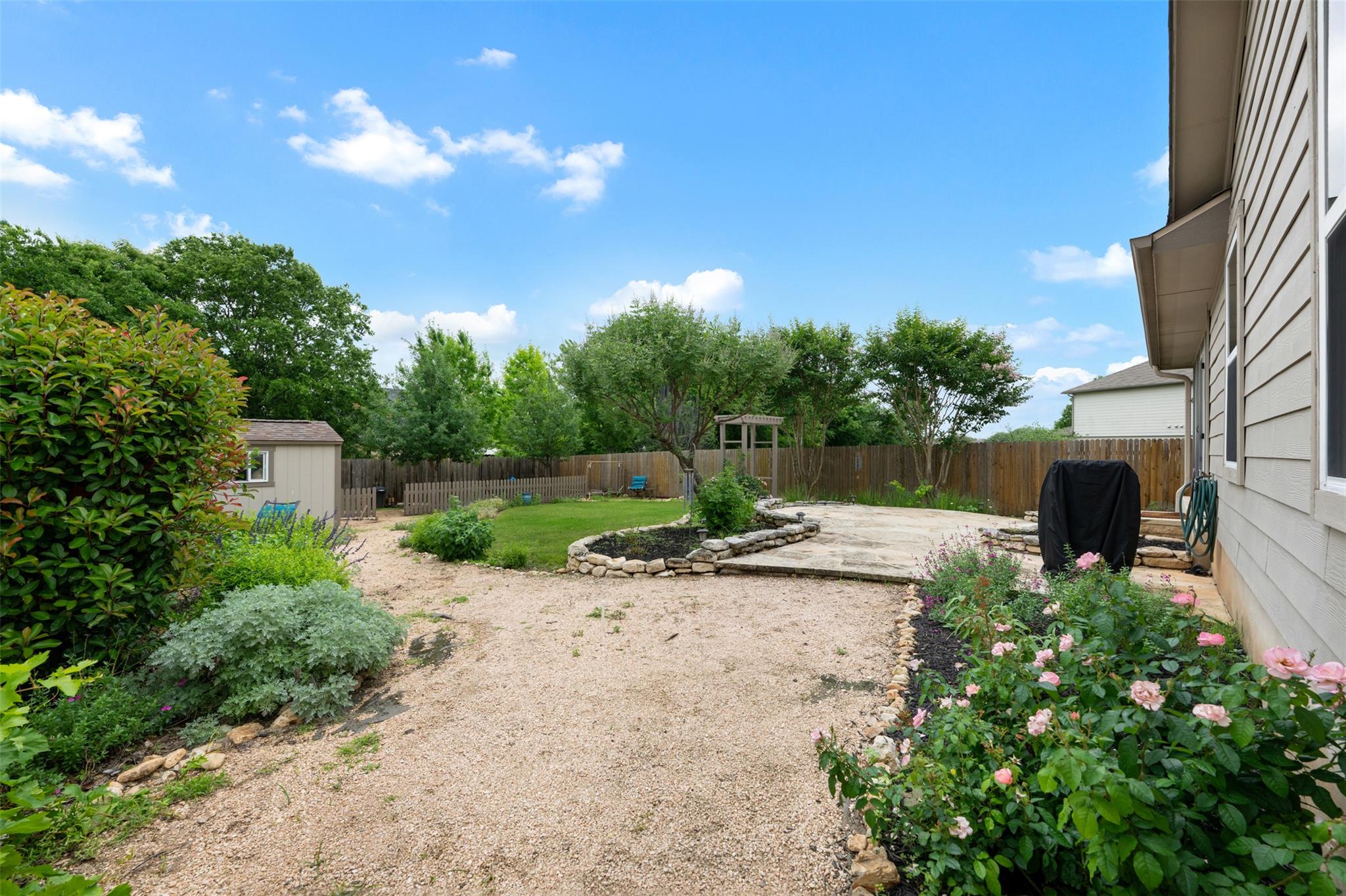 217 Deep Creek Dr, Georgetown, TX 78626