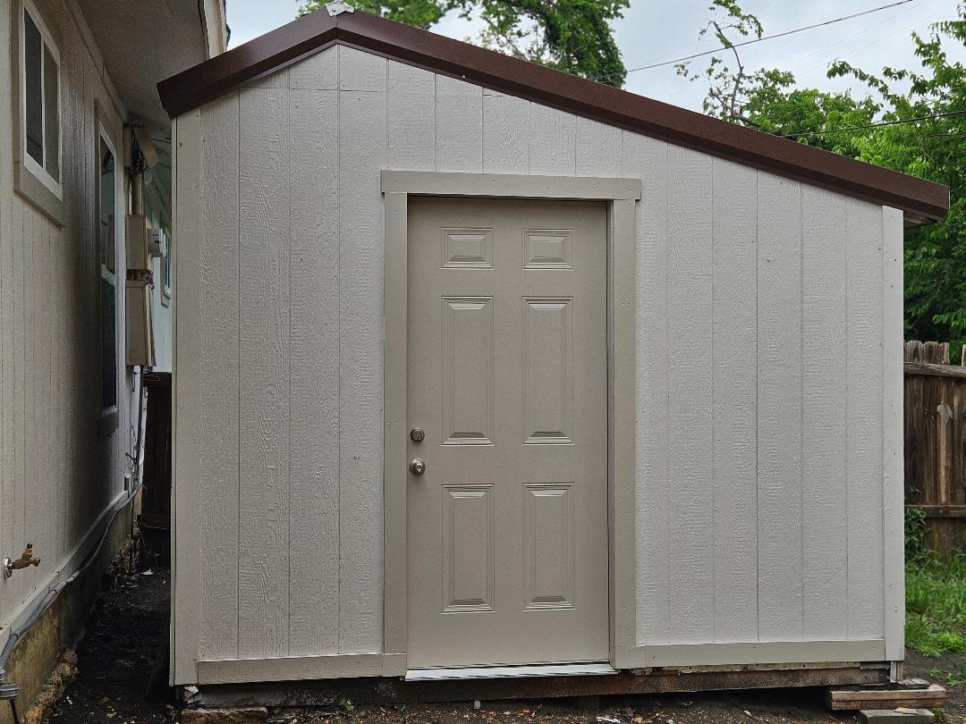 516 Lenora Dr, Taylor, TX 76574