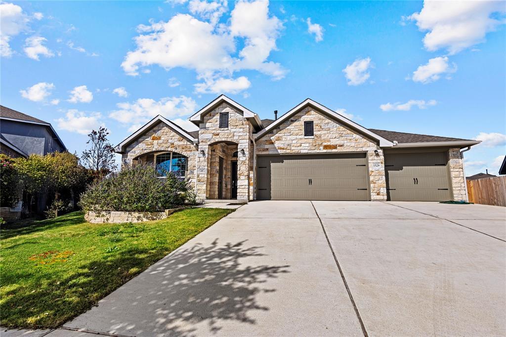 1528 Aspinwall Cv, Leander, TX 78641