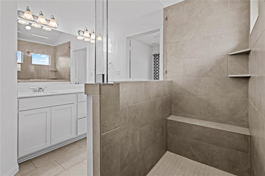 1528 Aspinwall Cv, Leander, TX 78641