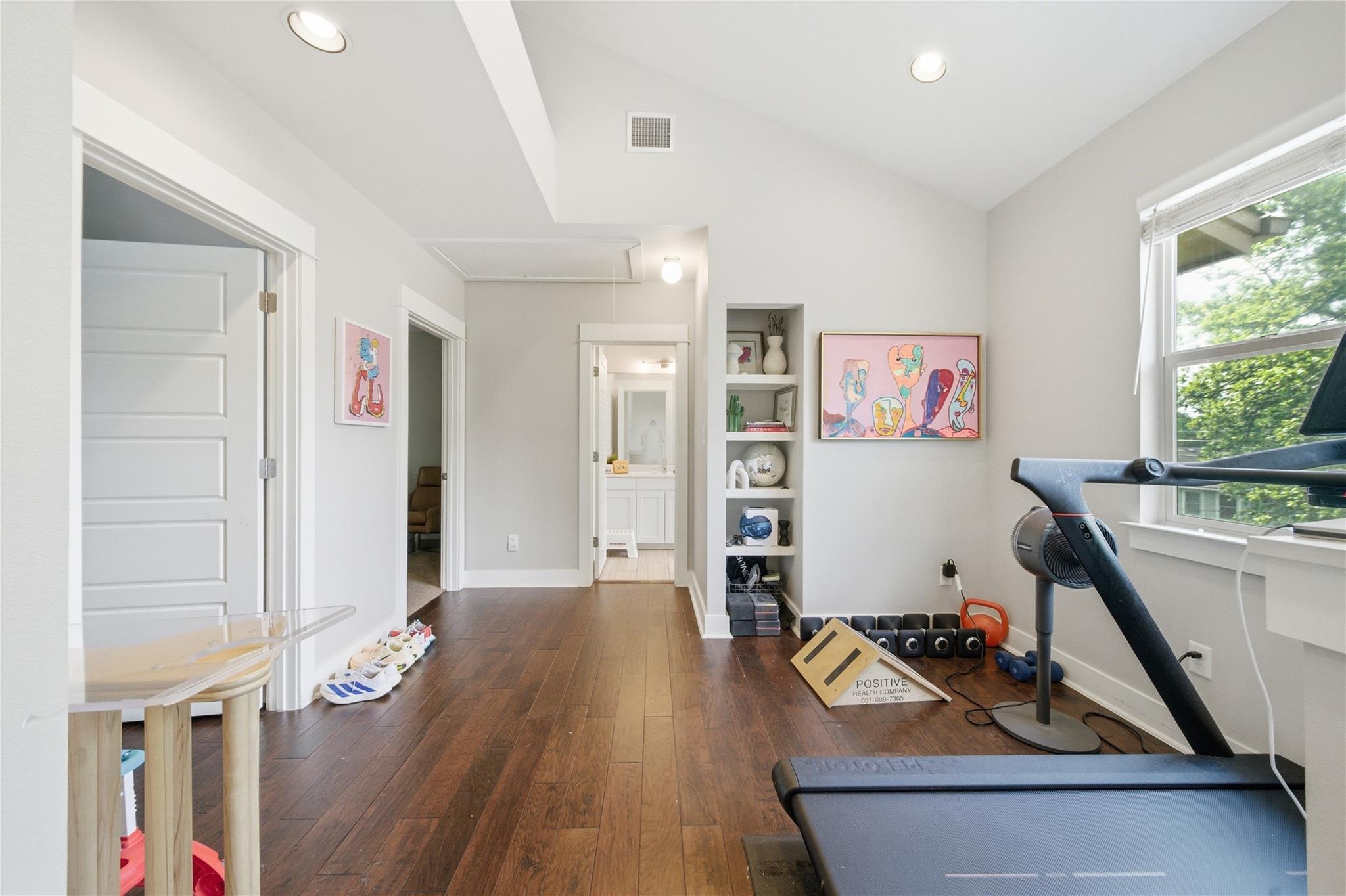 2612 Zaragosa St, Austin, TX 78702