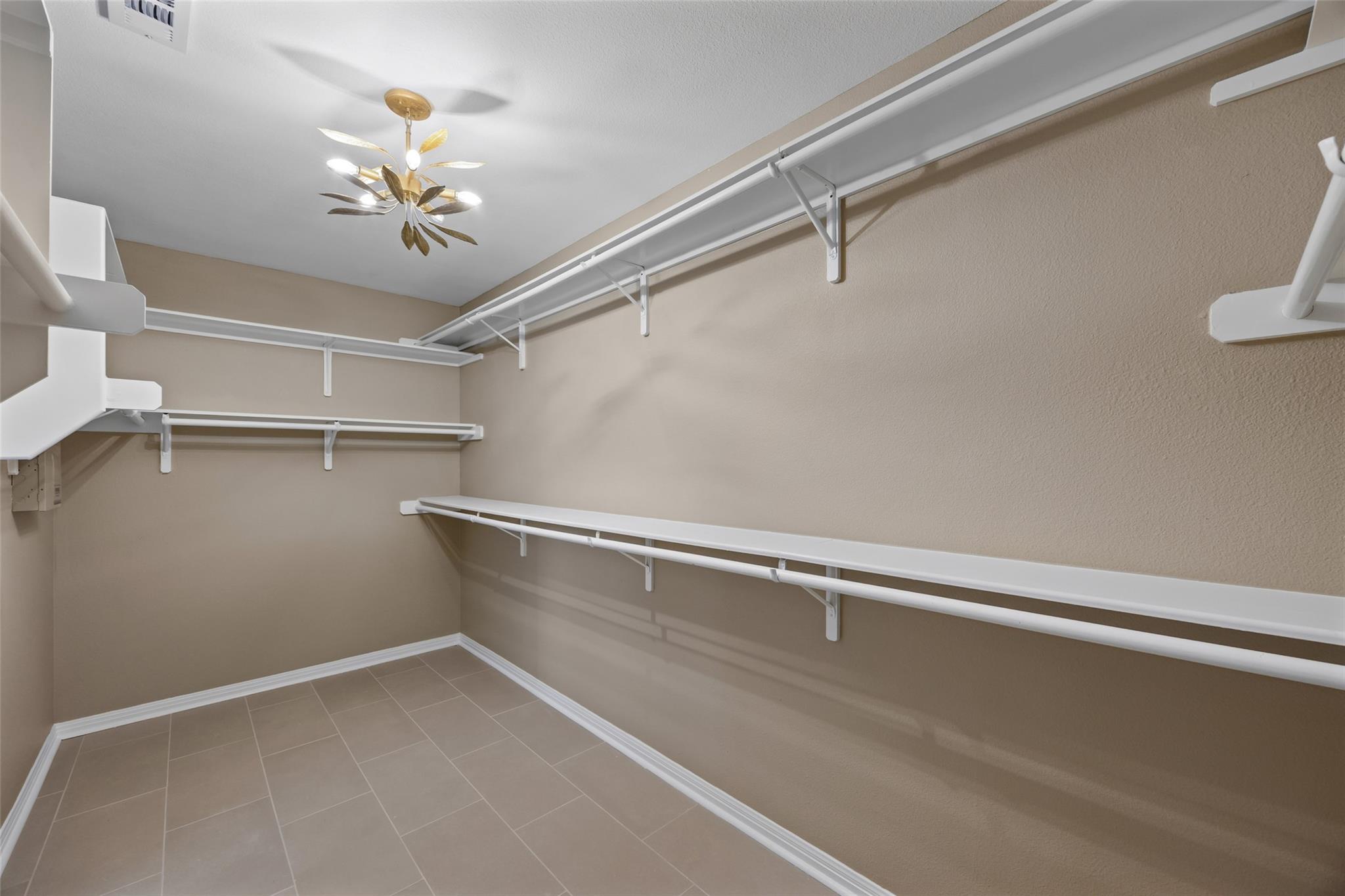 107 Pheasant Rdg, Round Rock, TX 78665