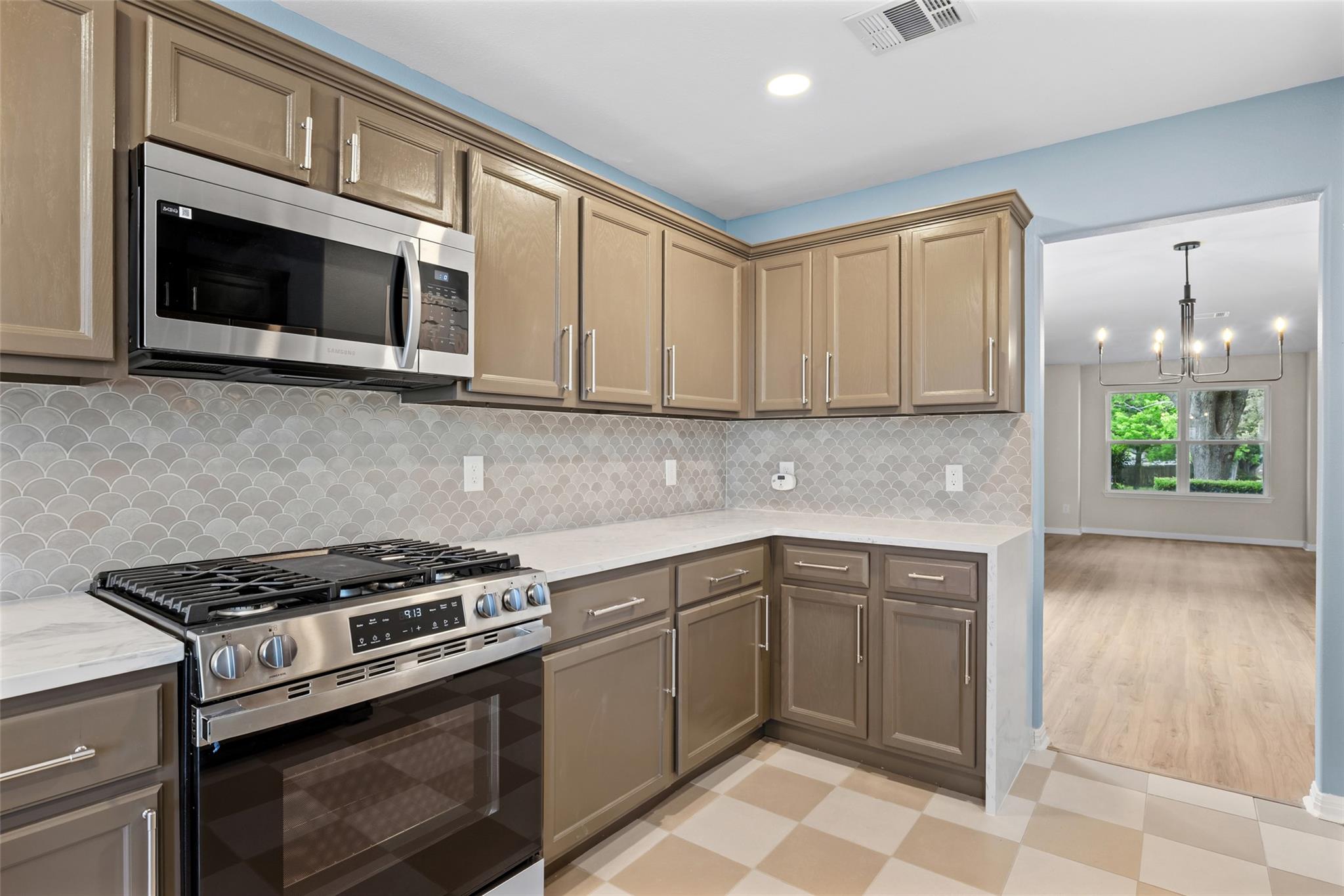 107 Pheasant Rdg, Round Rock, TX 78665