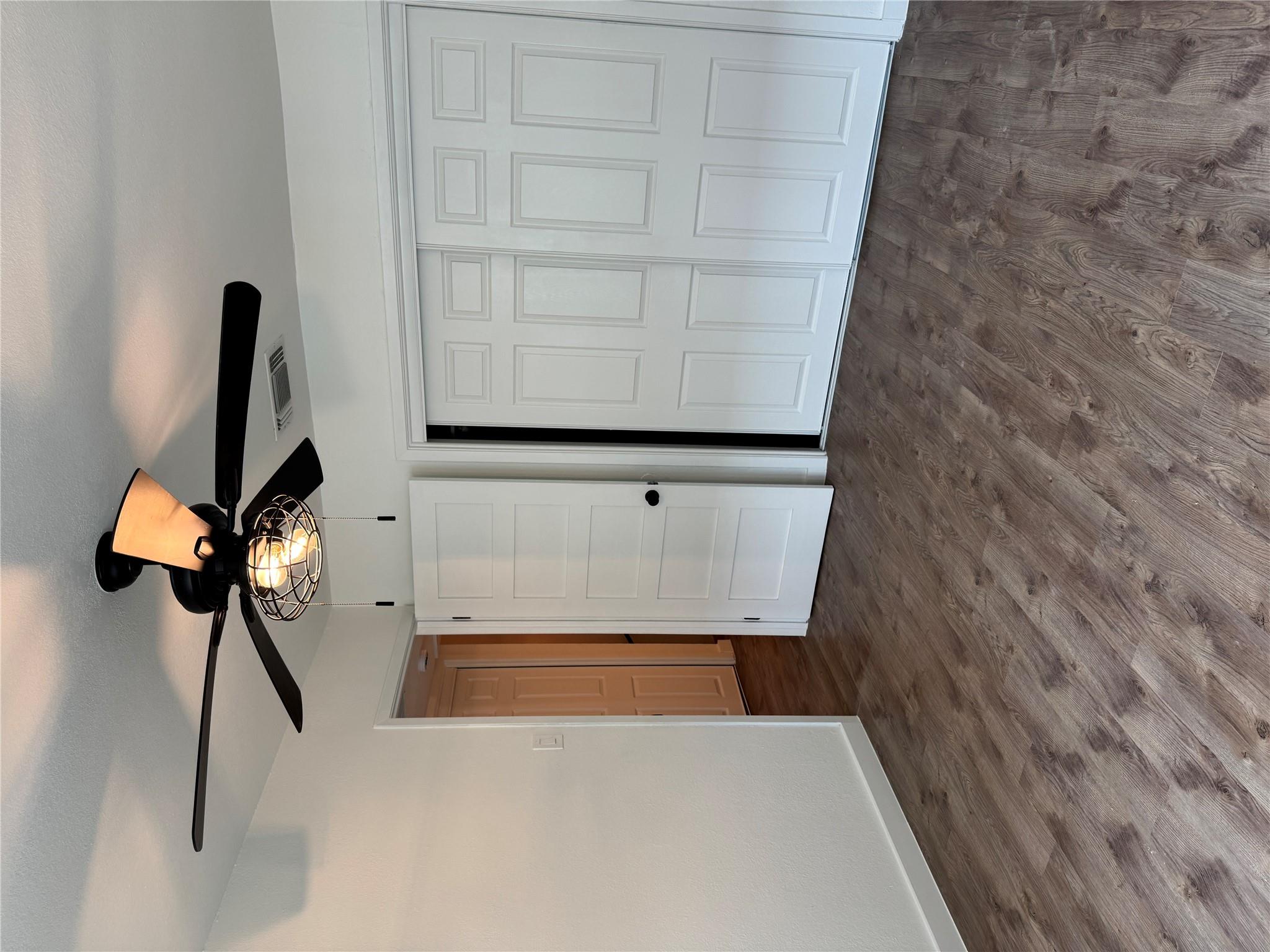 2124 Burton Dr # 133, Austin, TX 78741