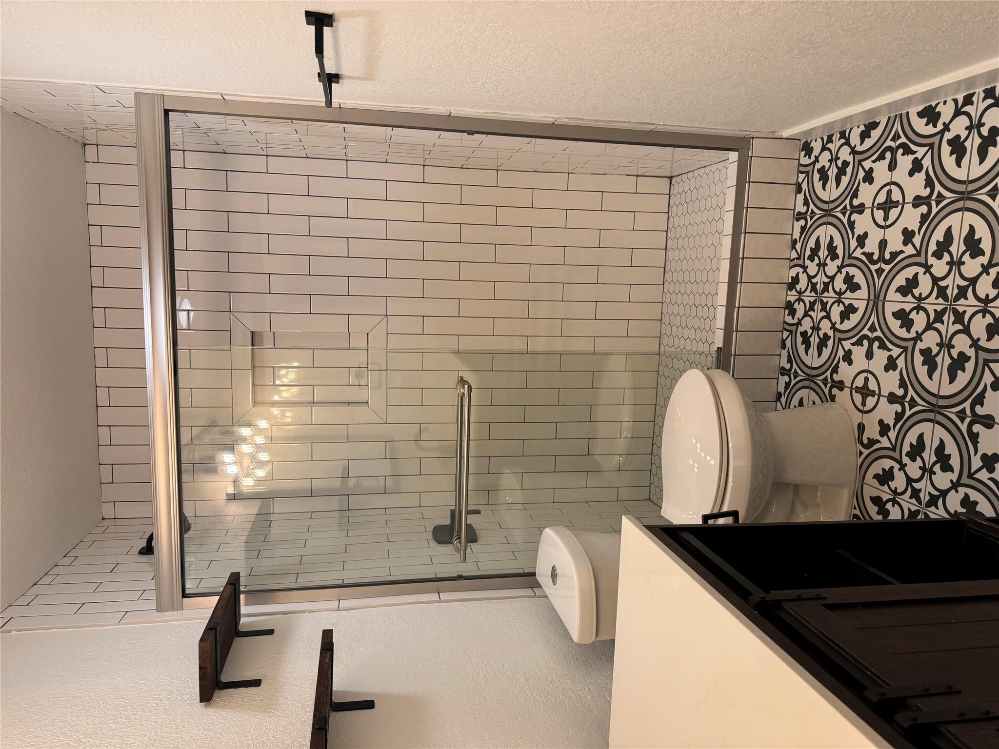 2124 Burton Dr # 133, Austin, TX 78741