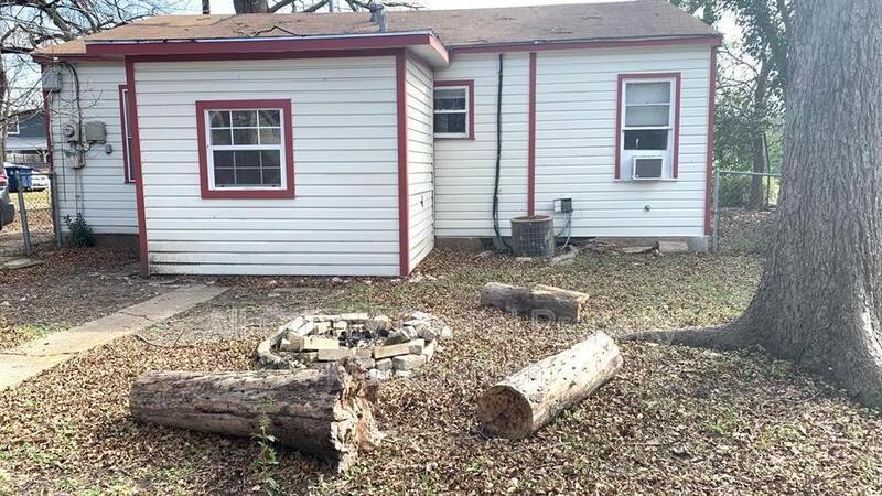 5210 Guadalupe, Austin, TX 78751