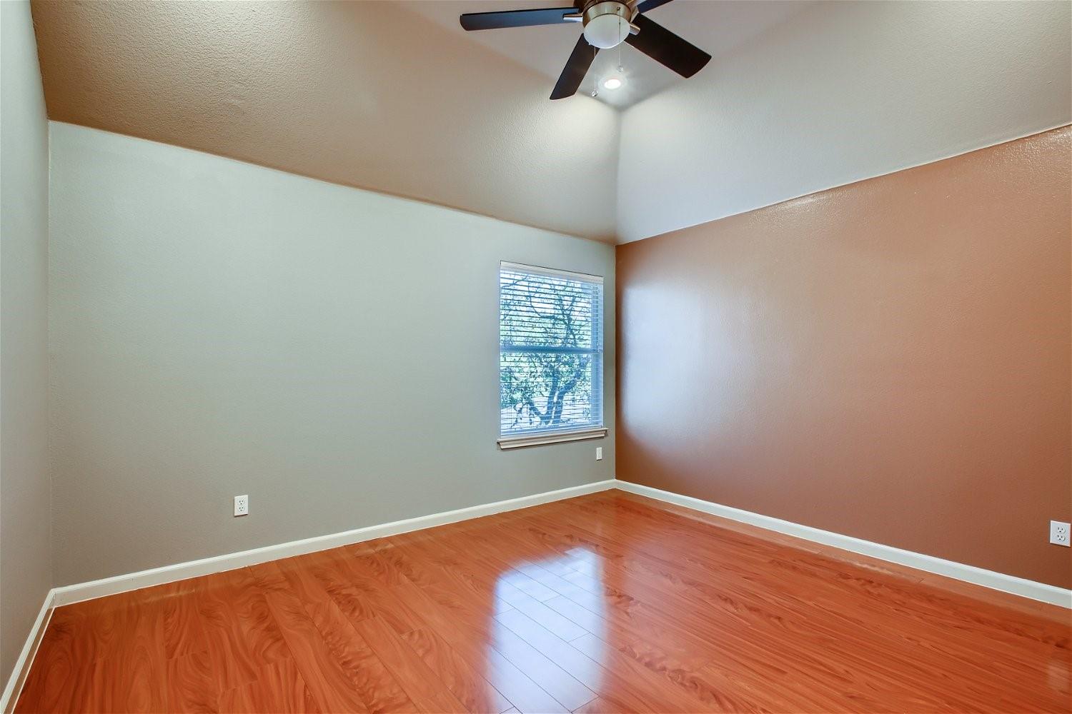 5320 Spirea Cv, Austin, TX 78749