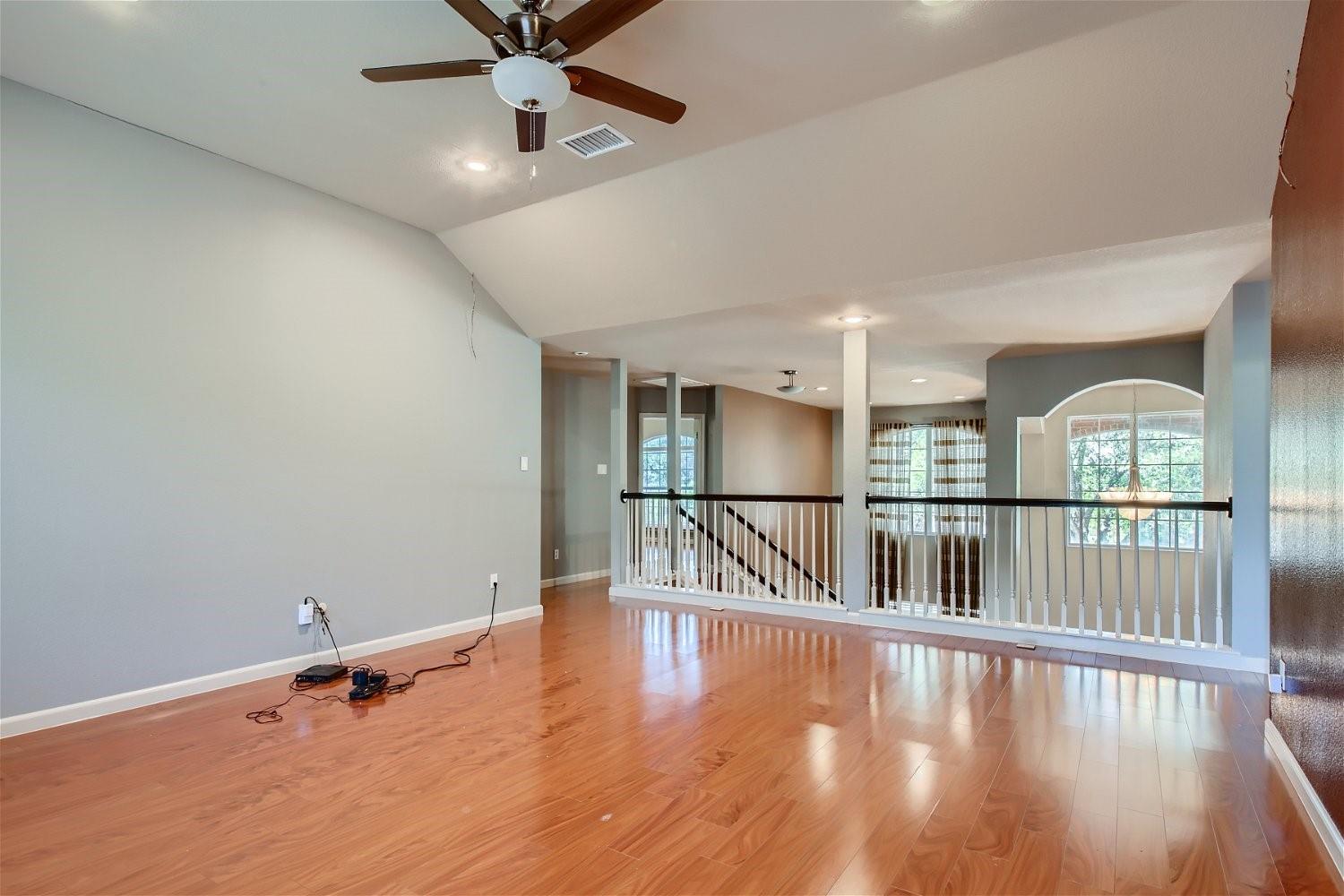 5320 Spirea Cv, Austin, TX 78749