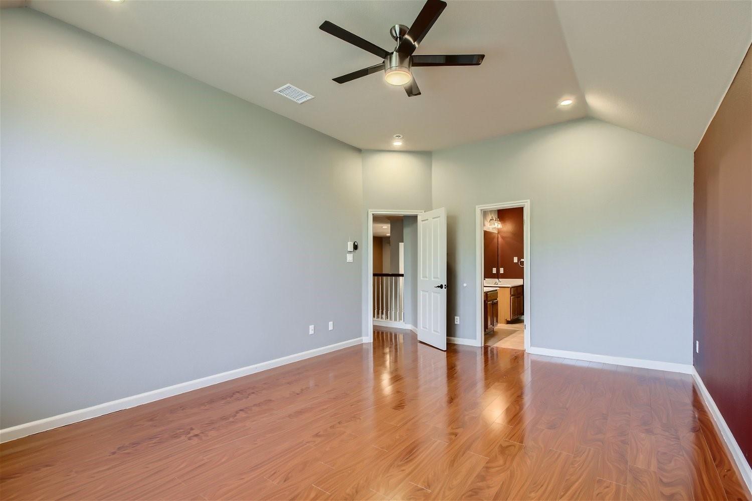 5320 Spirea Cv, Austin, TX 78749