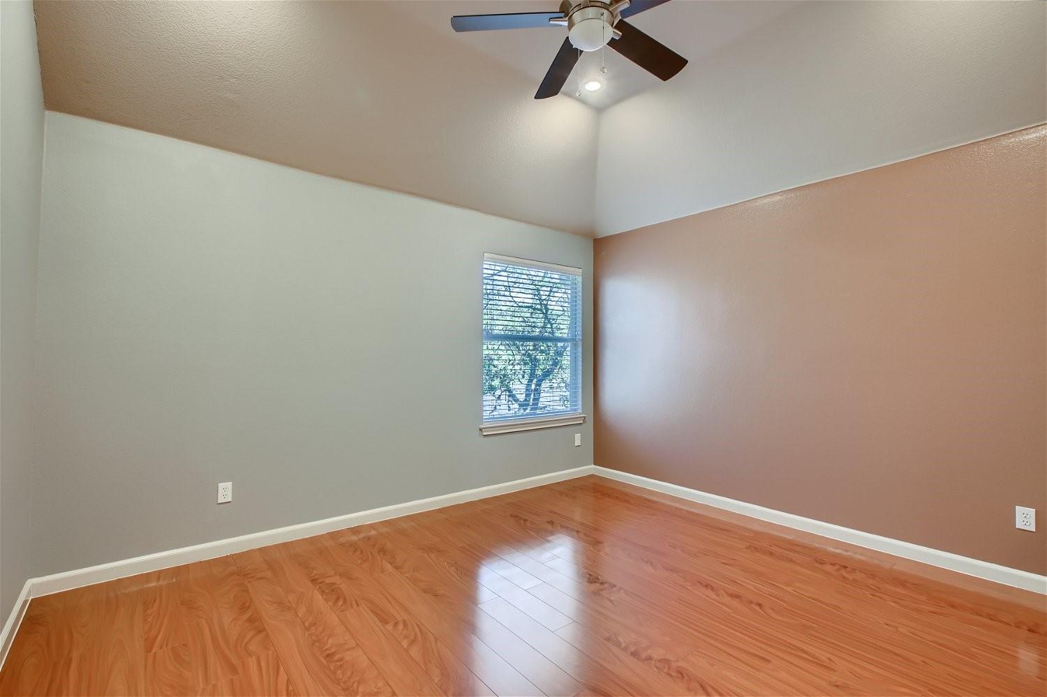 5320 Spirea Cv, Austin, TX 78749