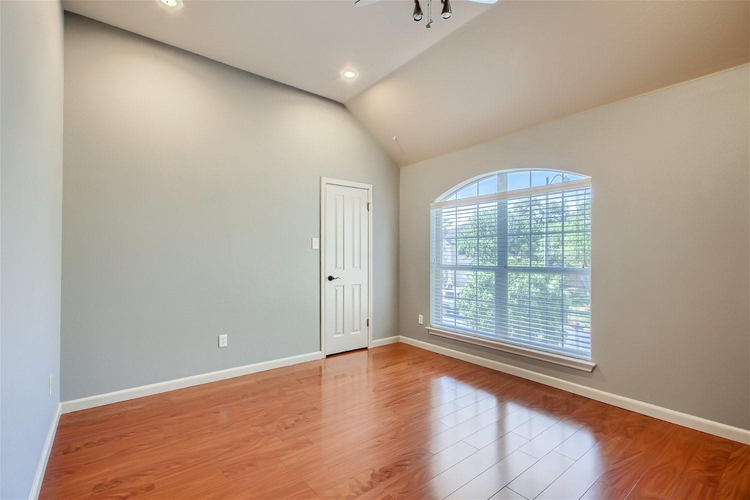 5320 Spirea Cv, Austin, TX 78749