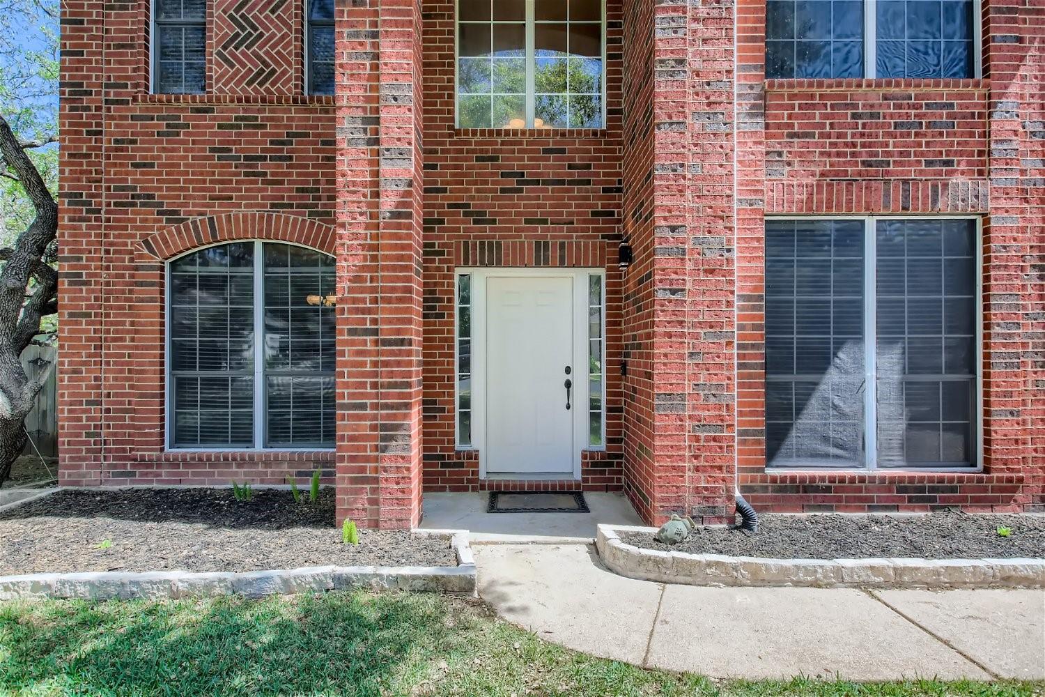 5320 Spirea Cv, Austin, TX 78749